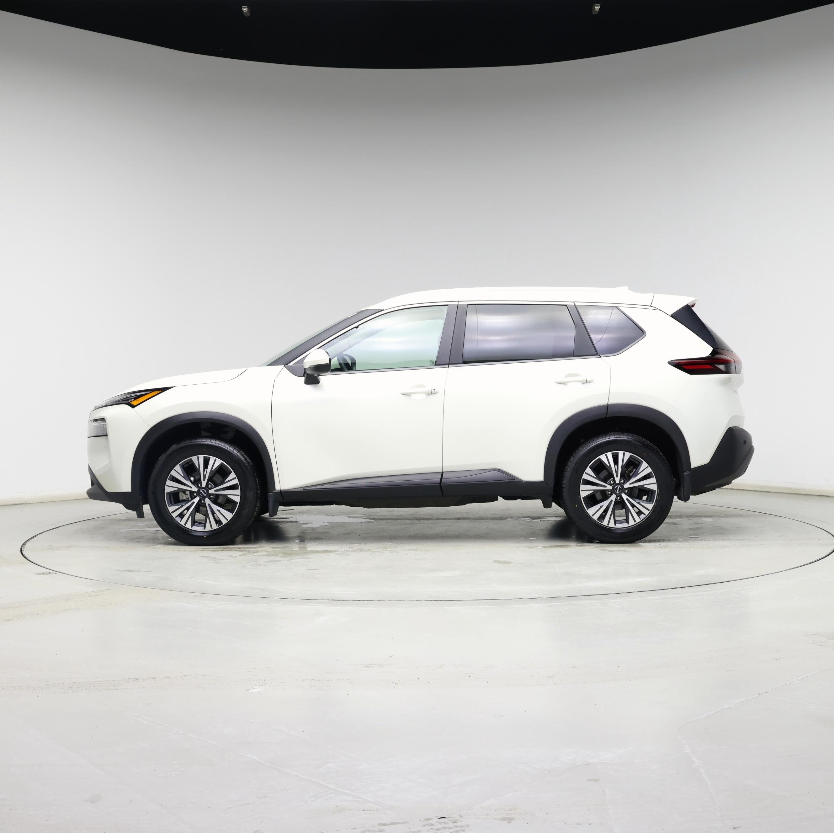 Thumbnail: 2023 Nissan Rogue - 3