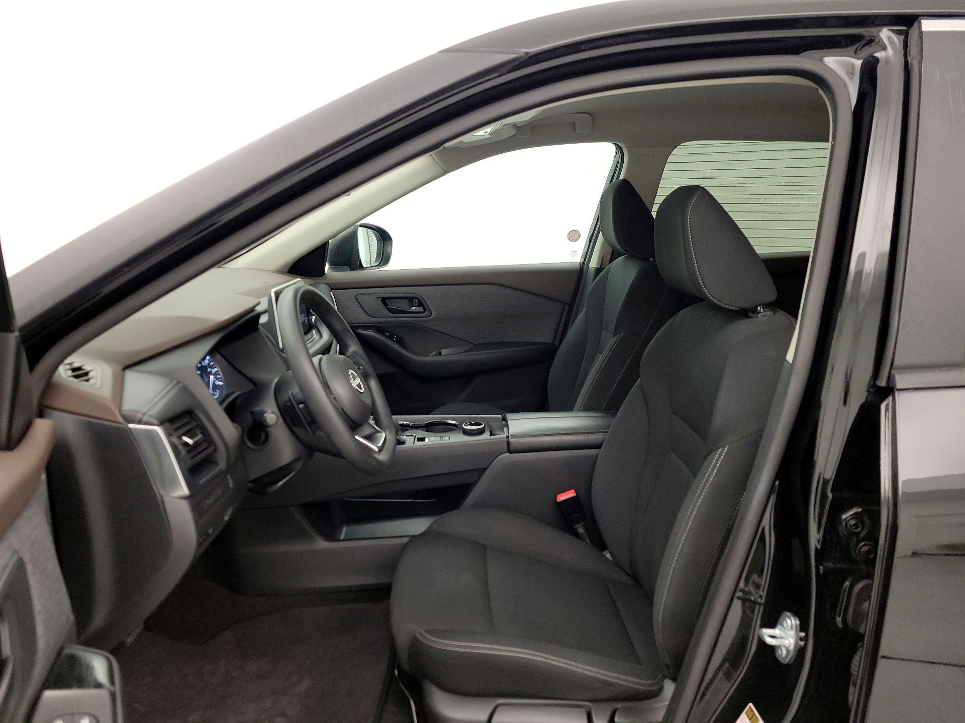 Thumbnail: 2023 Nissan Rogue - 11