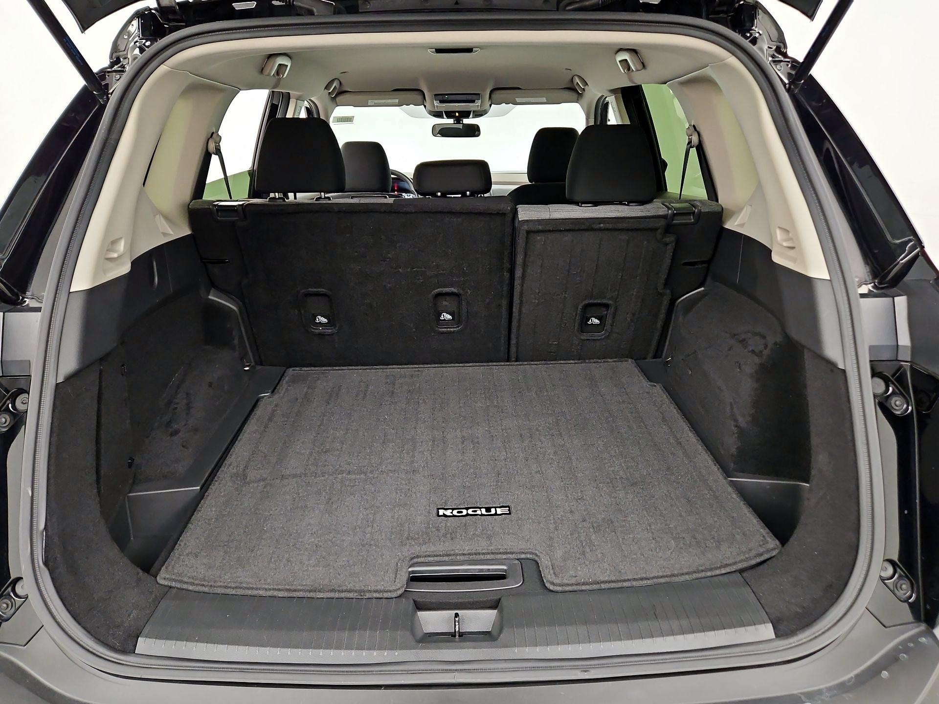 Thumbnail: 2023 Nissan Rogue - 20