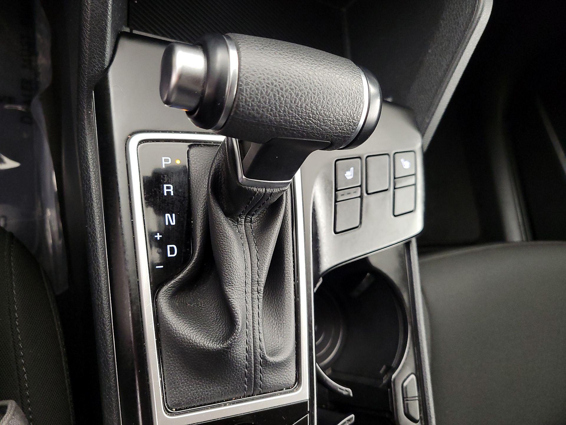 Thumbnail: 2024 Kia Sportage - 17