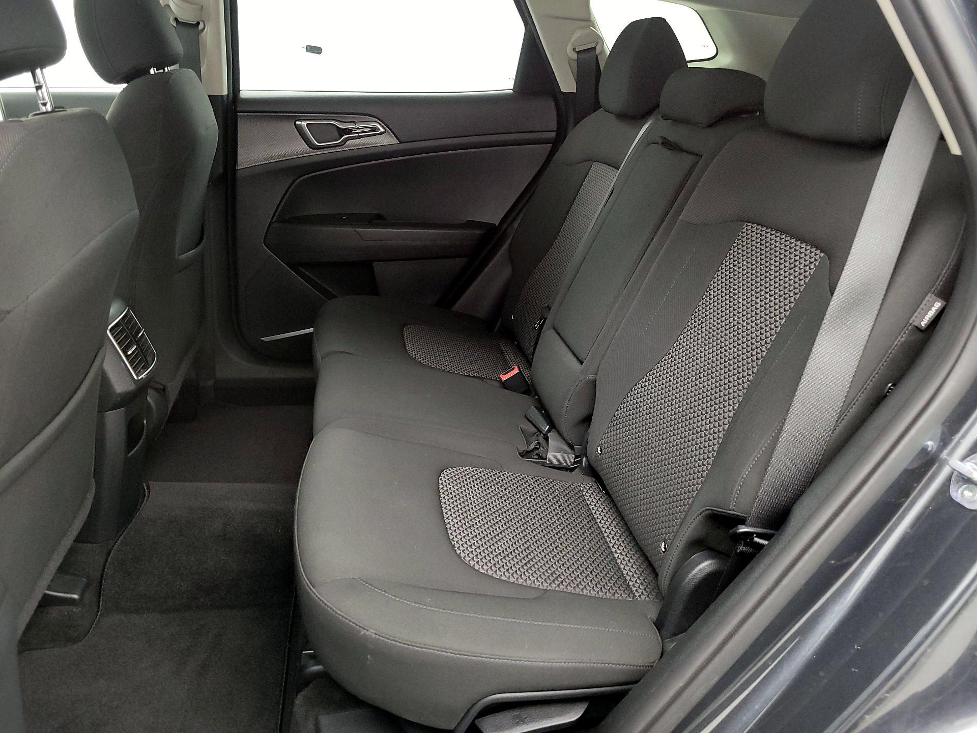 Thumbnail: 2024 Kia Sportage - 19