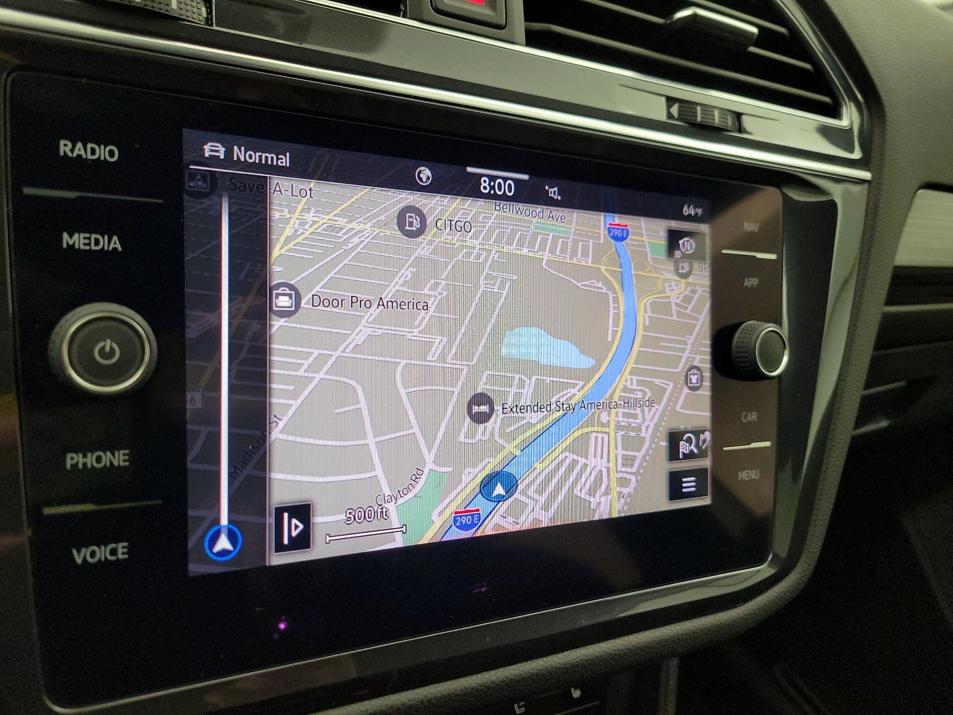 Thumbnail: 2022 Volkswagen Tiguan - 14