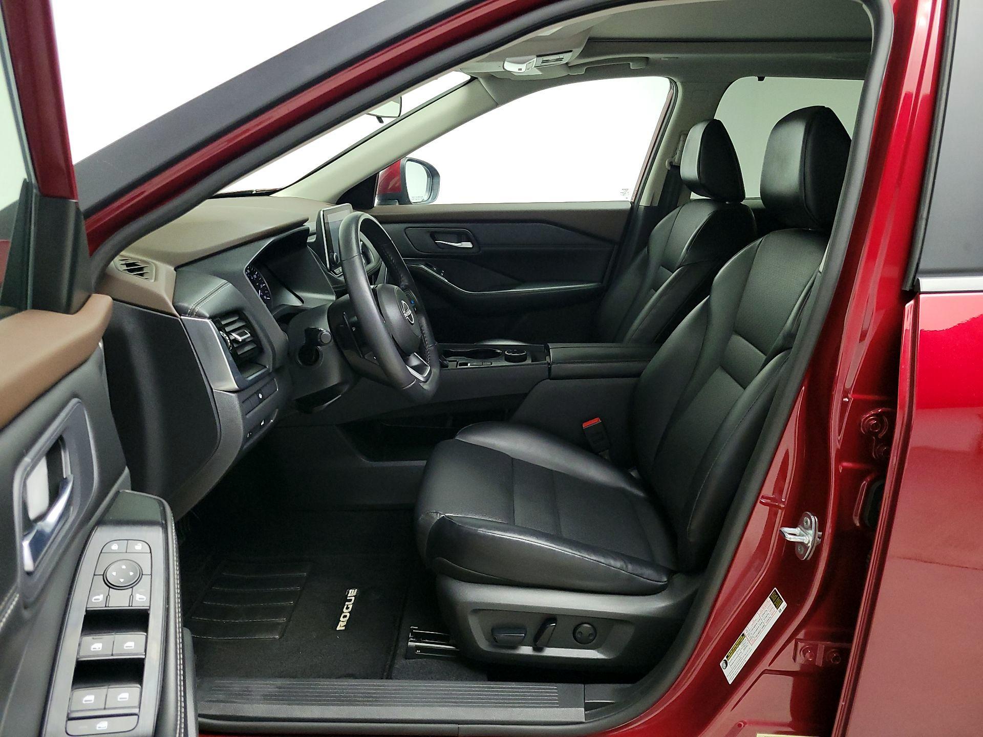 Thumbnail: 2023 Nissan Rogue - 11