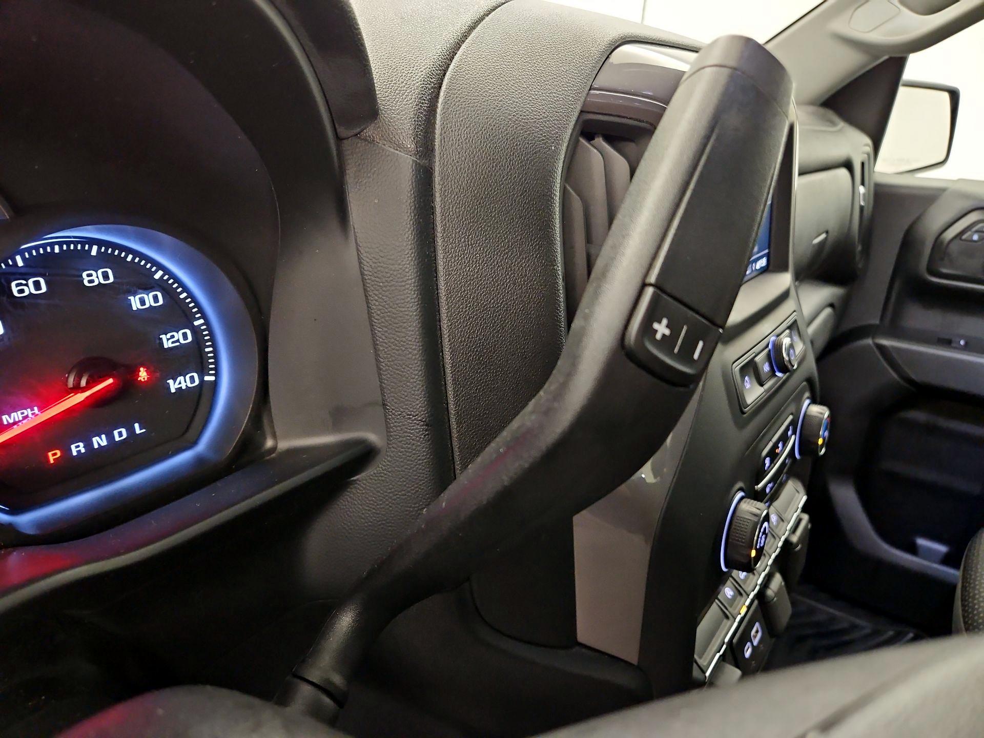 Thumbnail: 2021 Chevrolet Silverado 1500 - 17