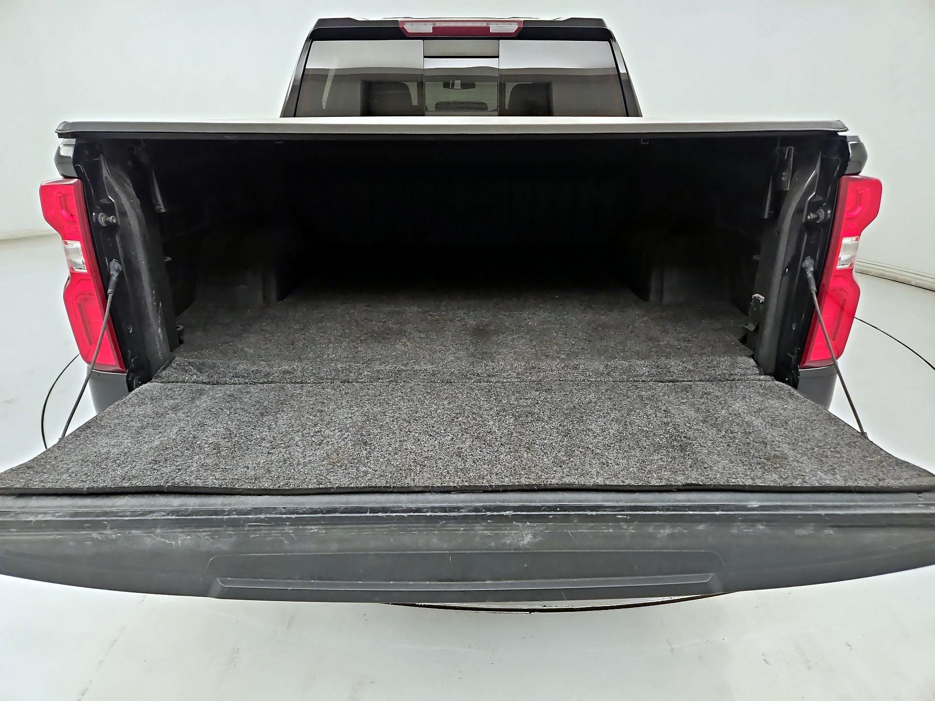 Thumbnail: 2020 Chevrolet Silverado 1500 - 20