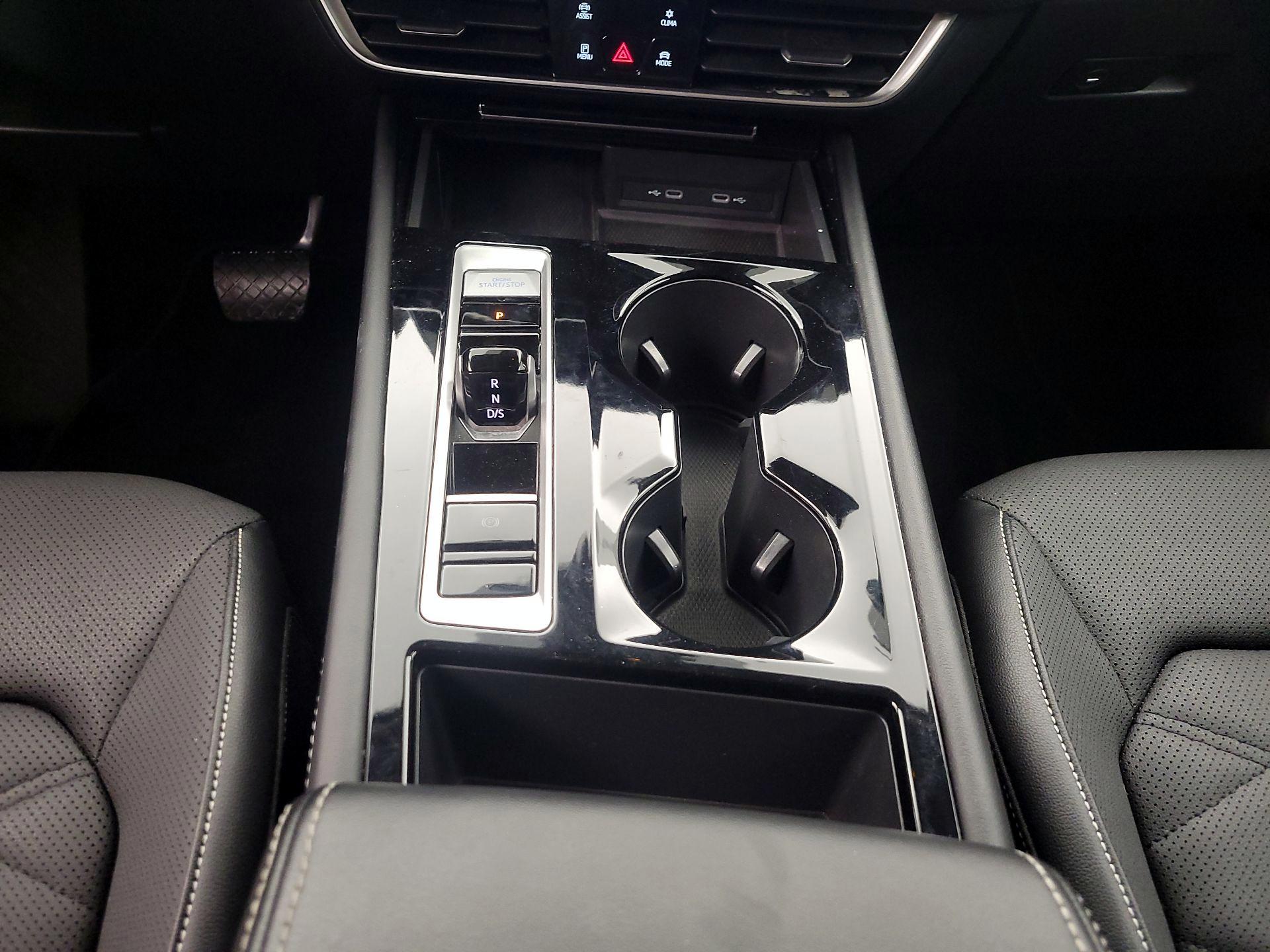 Thumbnail: 2024 Volkswagen Atlas - 17