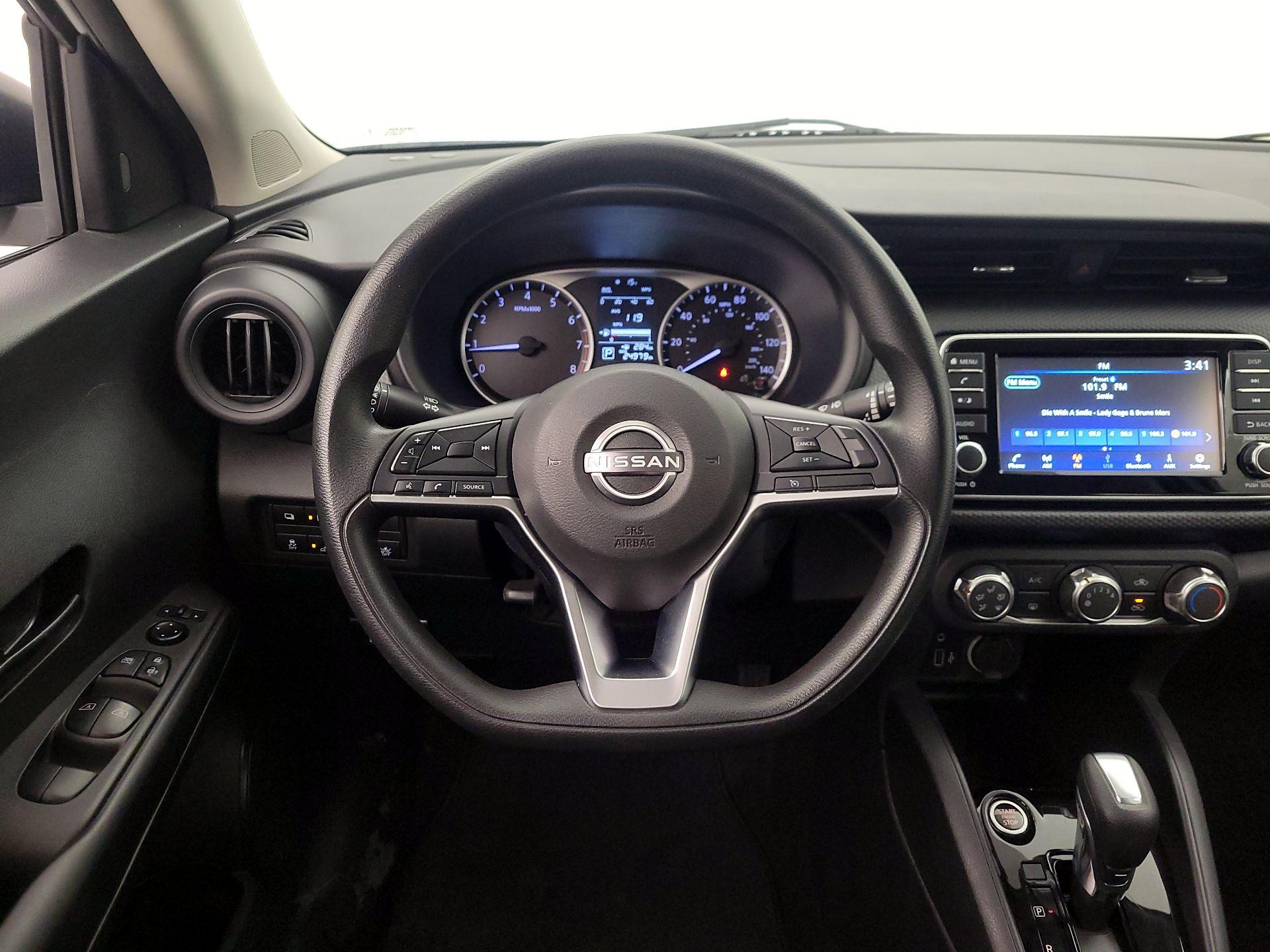 Thumbnail: 2022 Nissan Kicks - 10