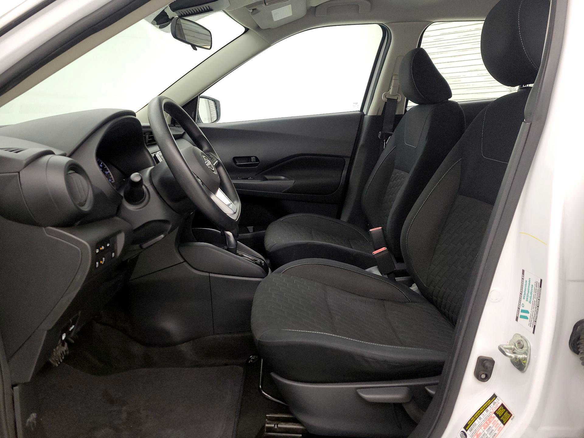 Thumbnail: 2022 Nissan Kicks - 11