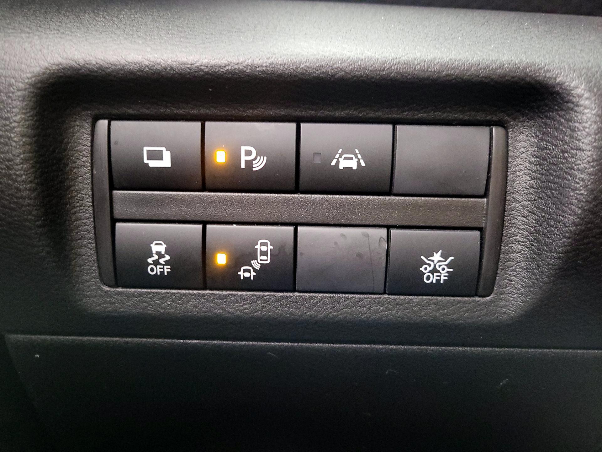 Thumbnail: 2022 Nissan Kicks - 13