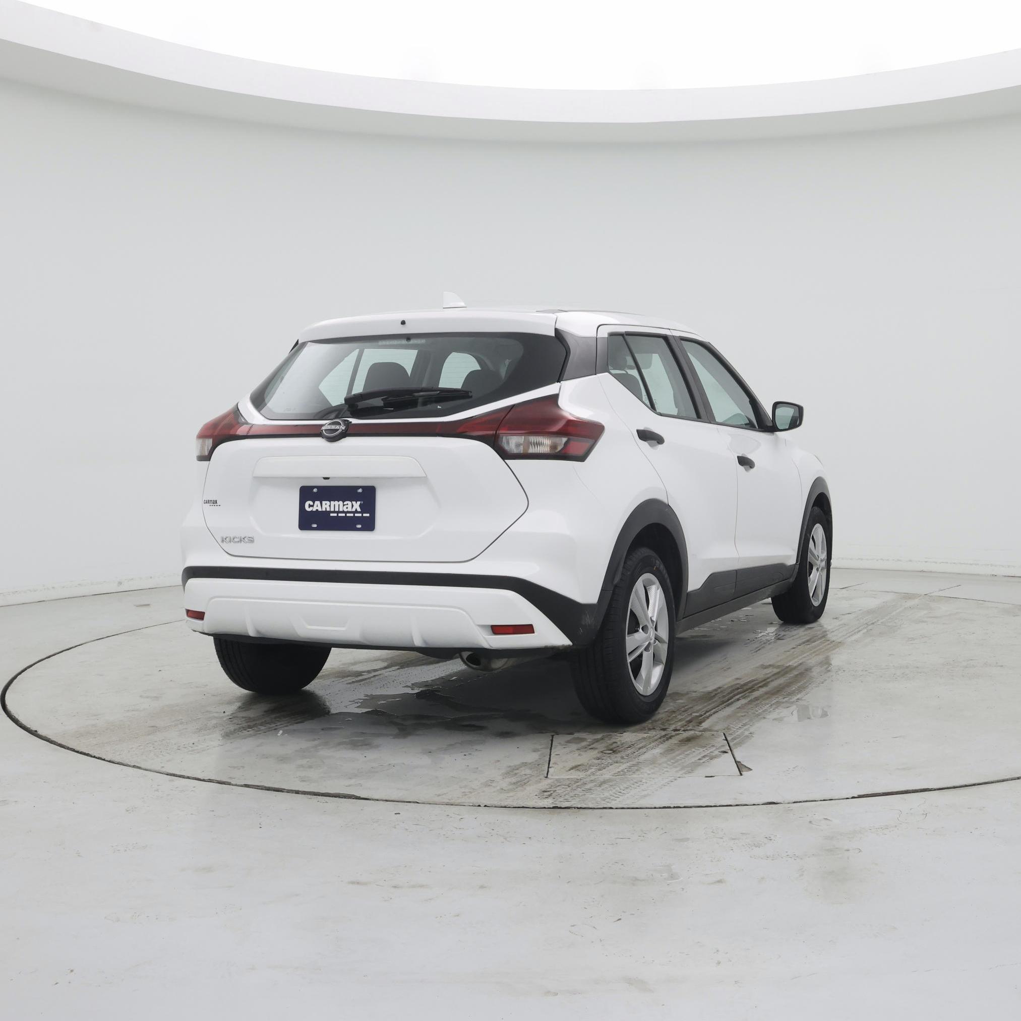 Thumbnail: 2022 Nissan Kicks - 8