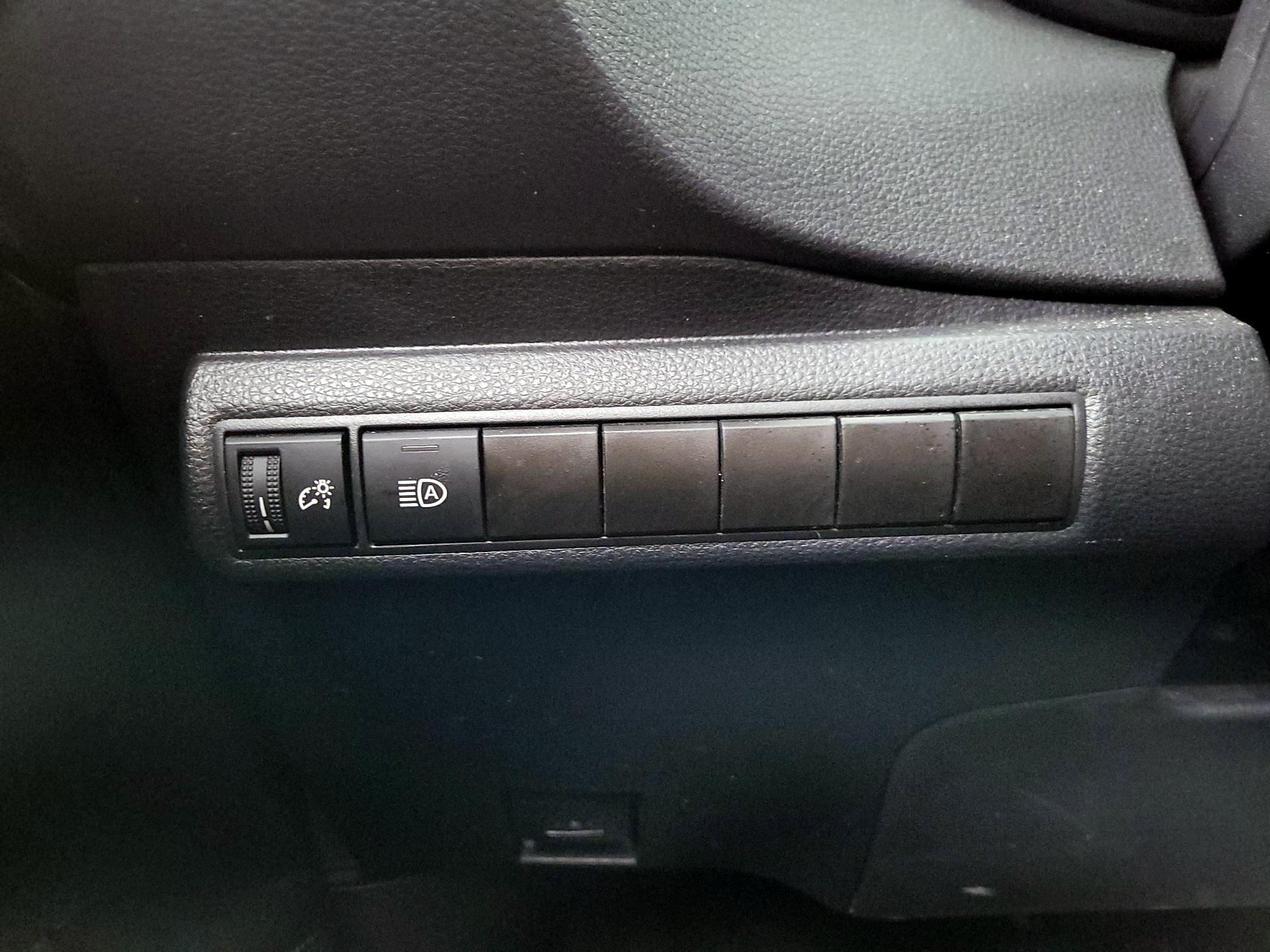 Thumbnail: 2024 Toyota Corolla - 13