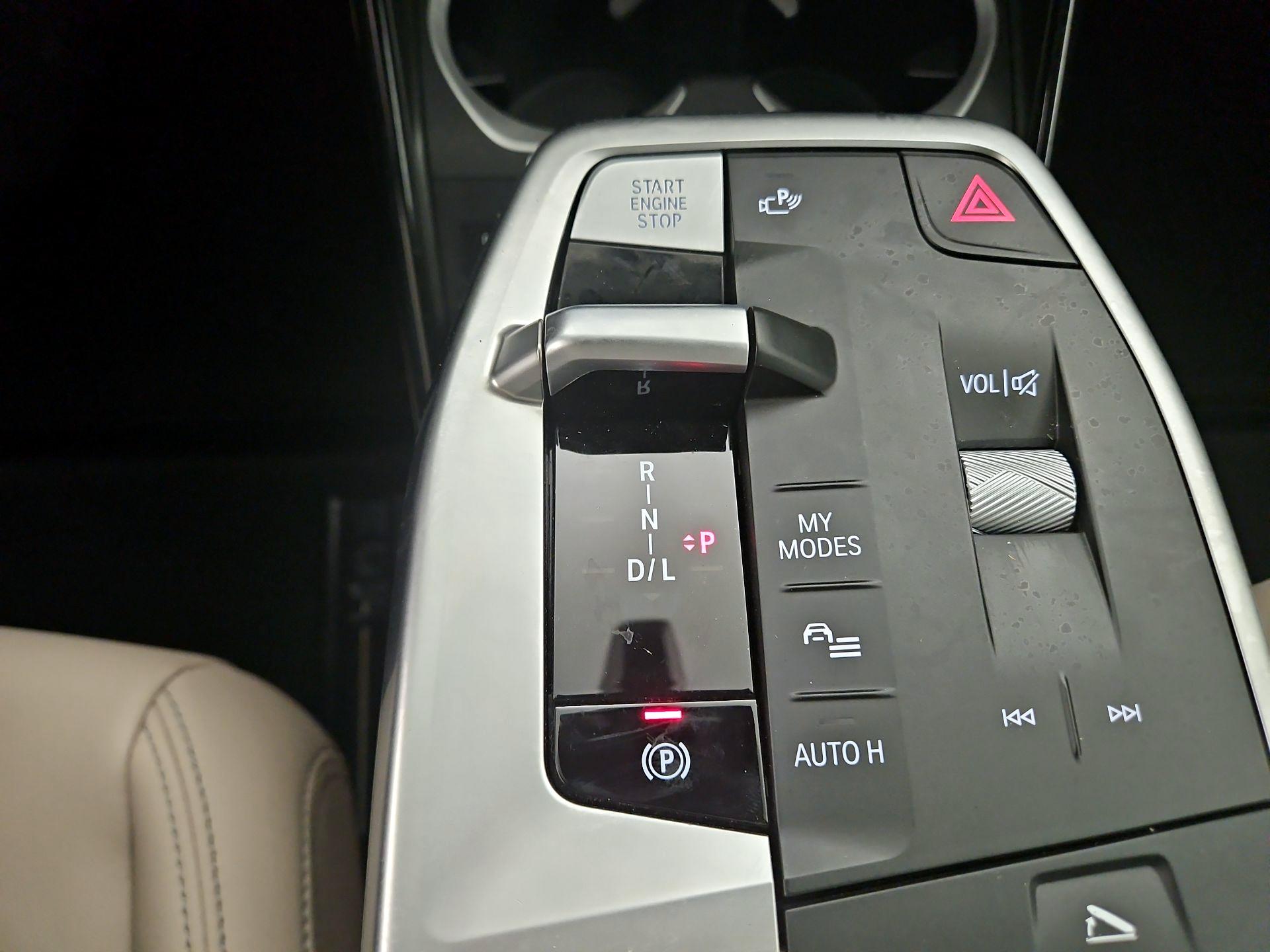 Thumbnail: 2025 BMW X1 - 18