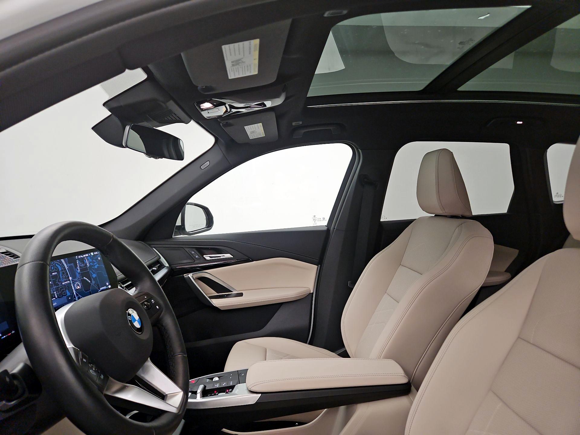 Thumbnail: 2025 BMW X1 - 20