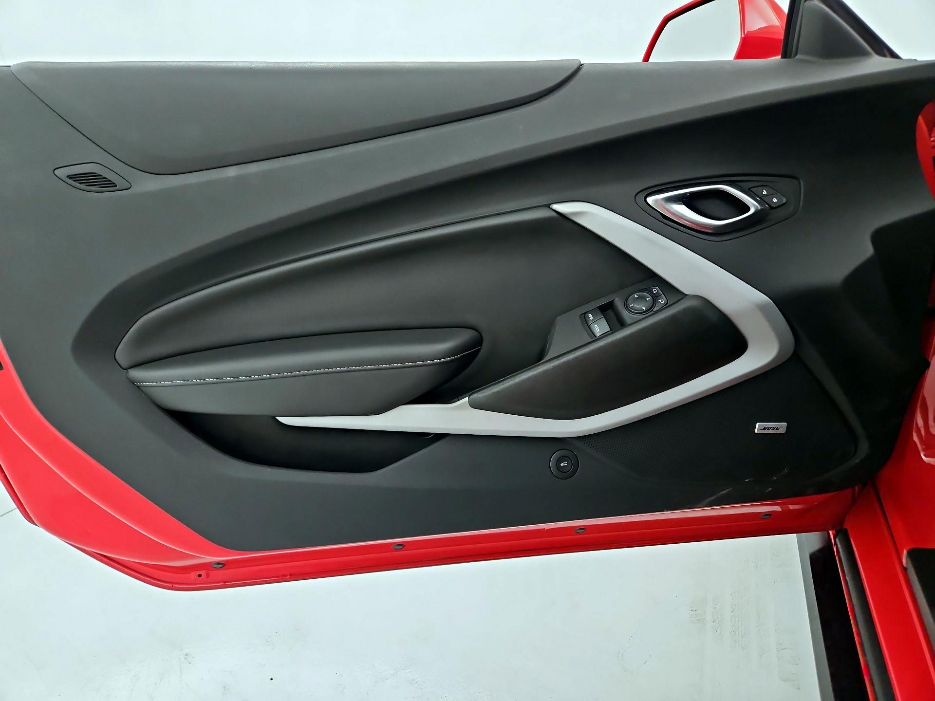 Thumbnail: 2021 Chevrolet Camaro - 12