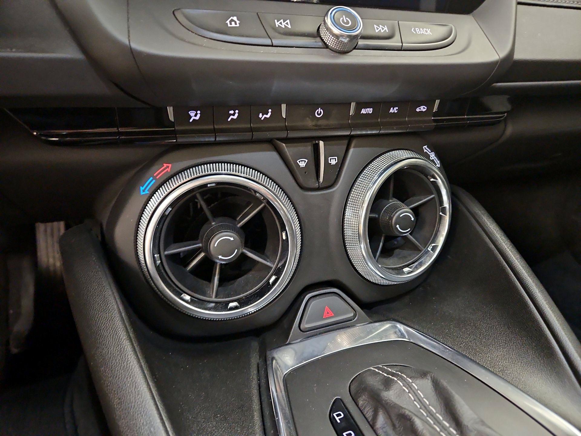 Thumbnail: 2021 Chevrolet Camaro - 15