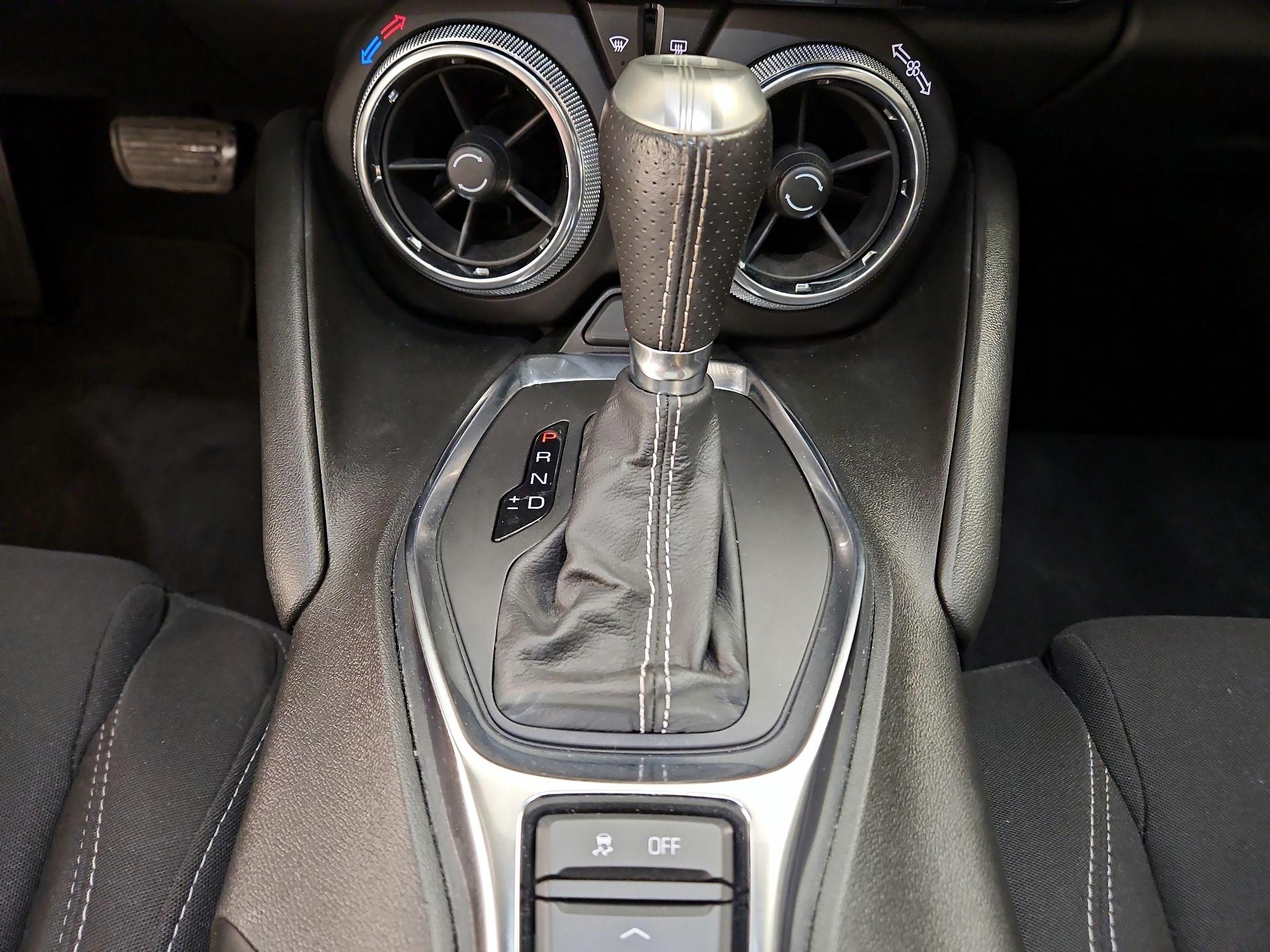 Thumbnail: 2021 Chevrolet Camaro - 16