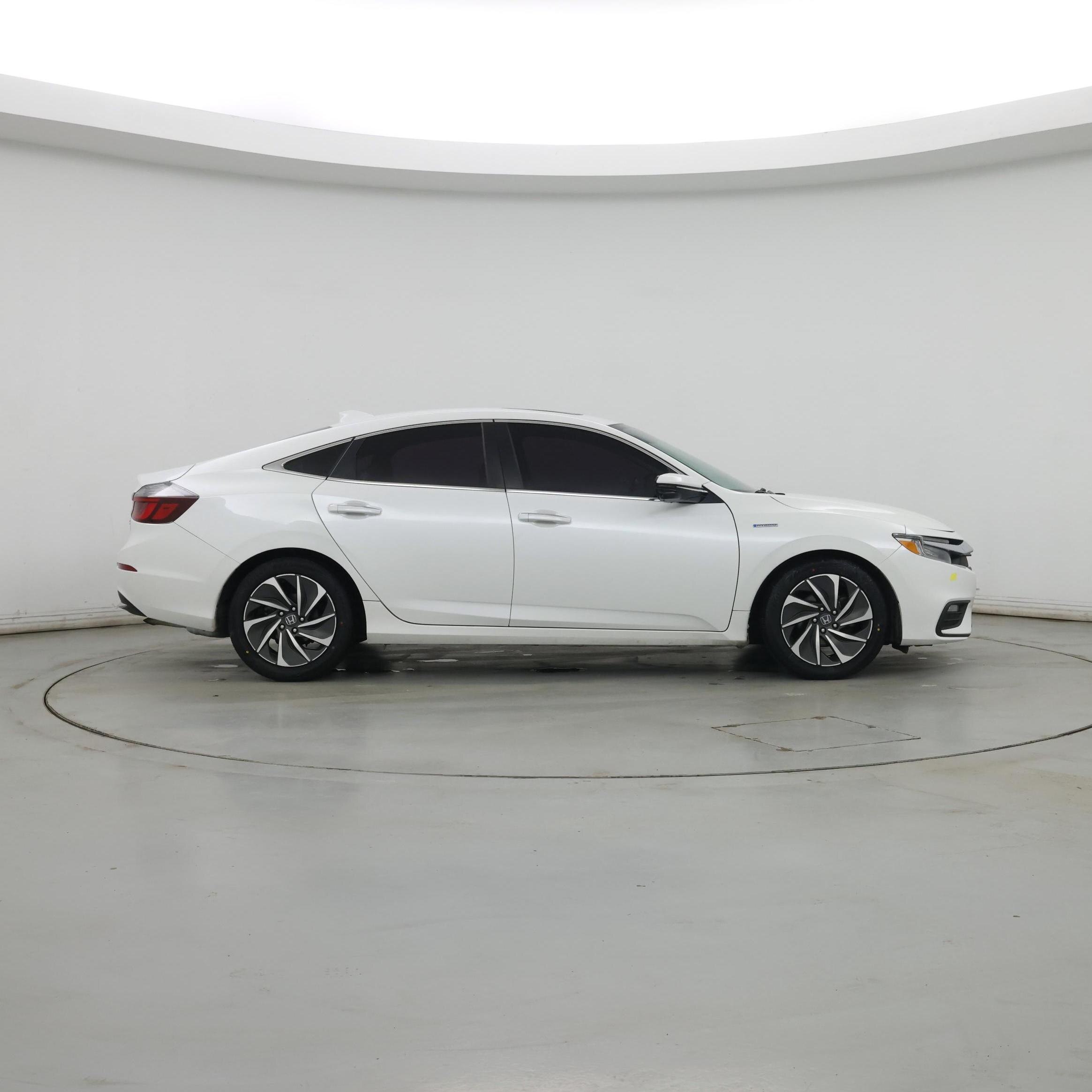 Thumbnail: 2020 Honda Insight - 7