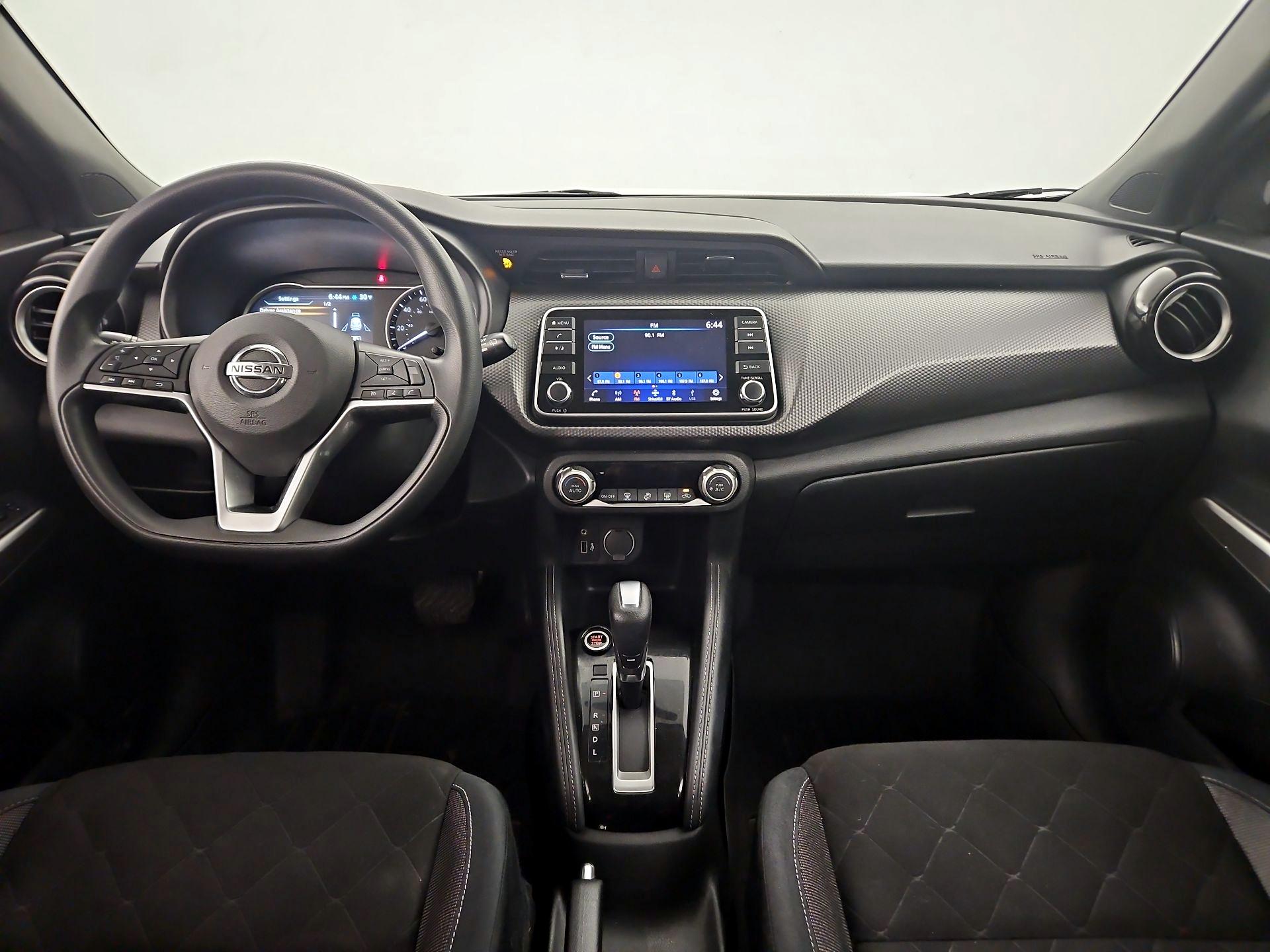 Thumbnail: 2019 Nissan Kicks - 9