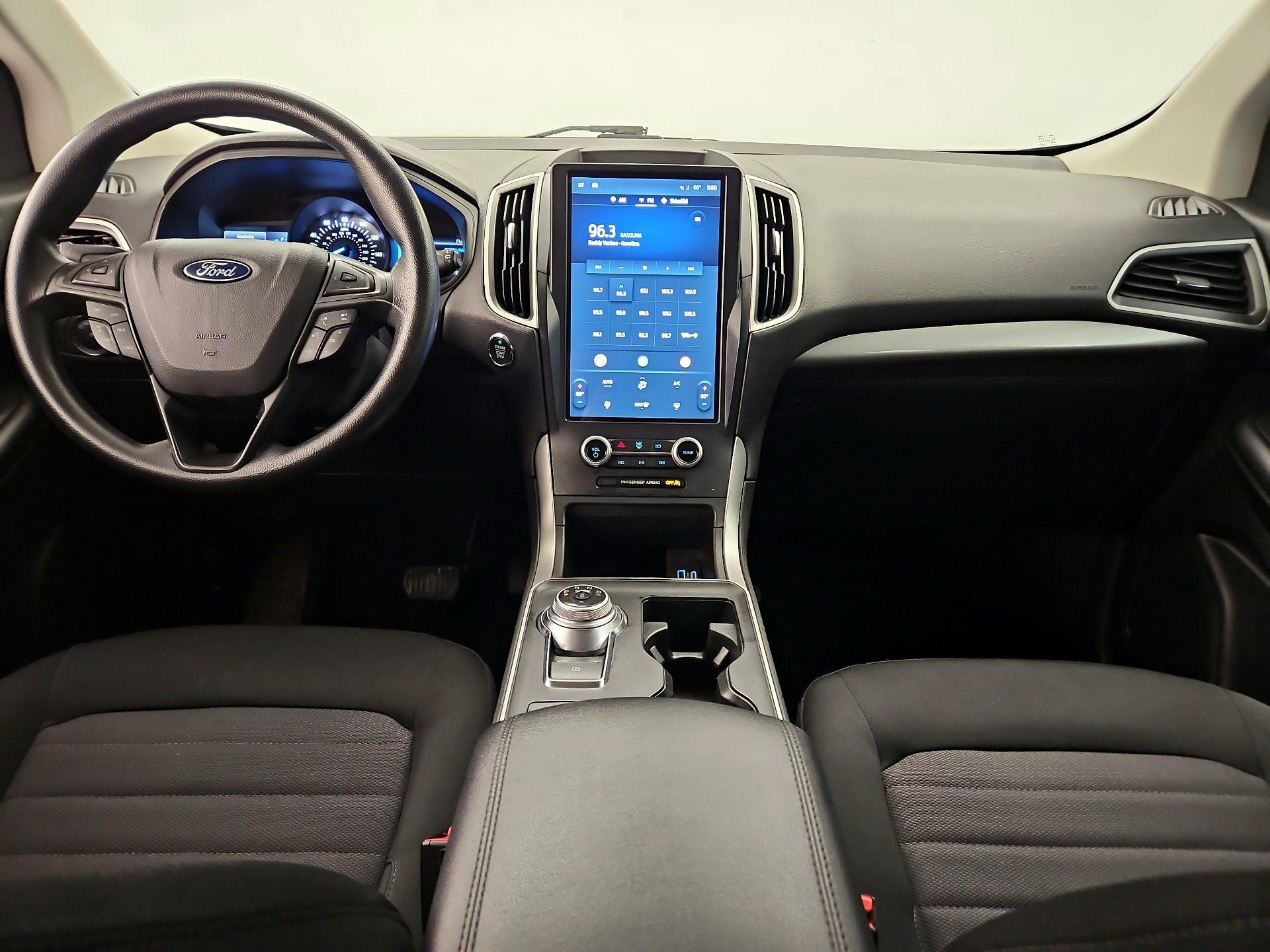 Thumbnail: 2022 Ford Edge - 9