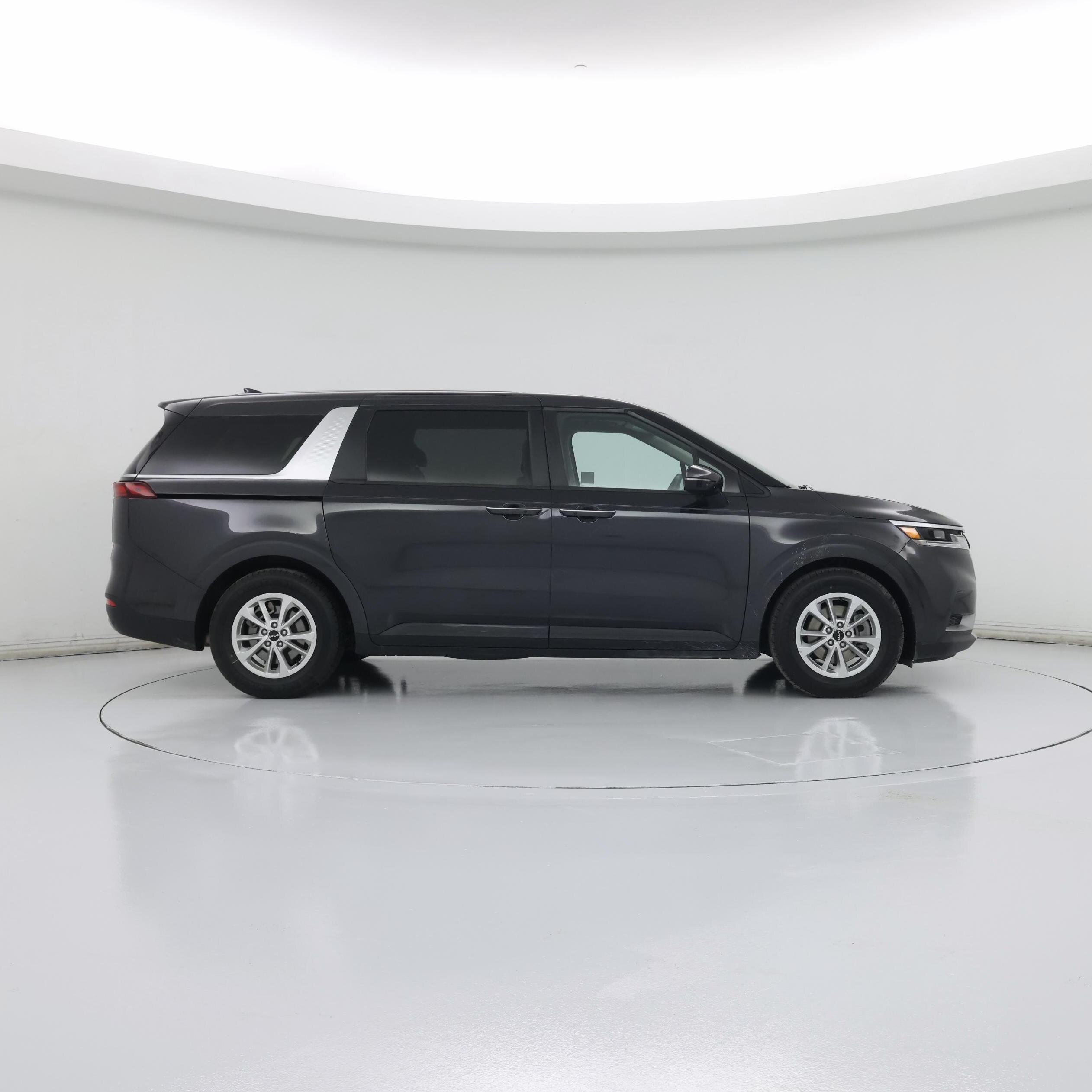 Thumbnail: 2024 Kia Carnival - 7