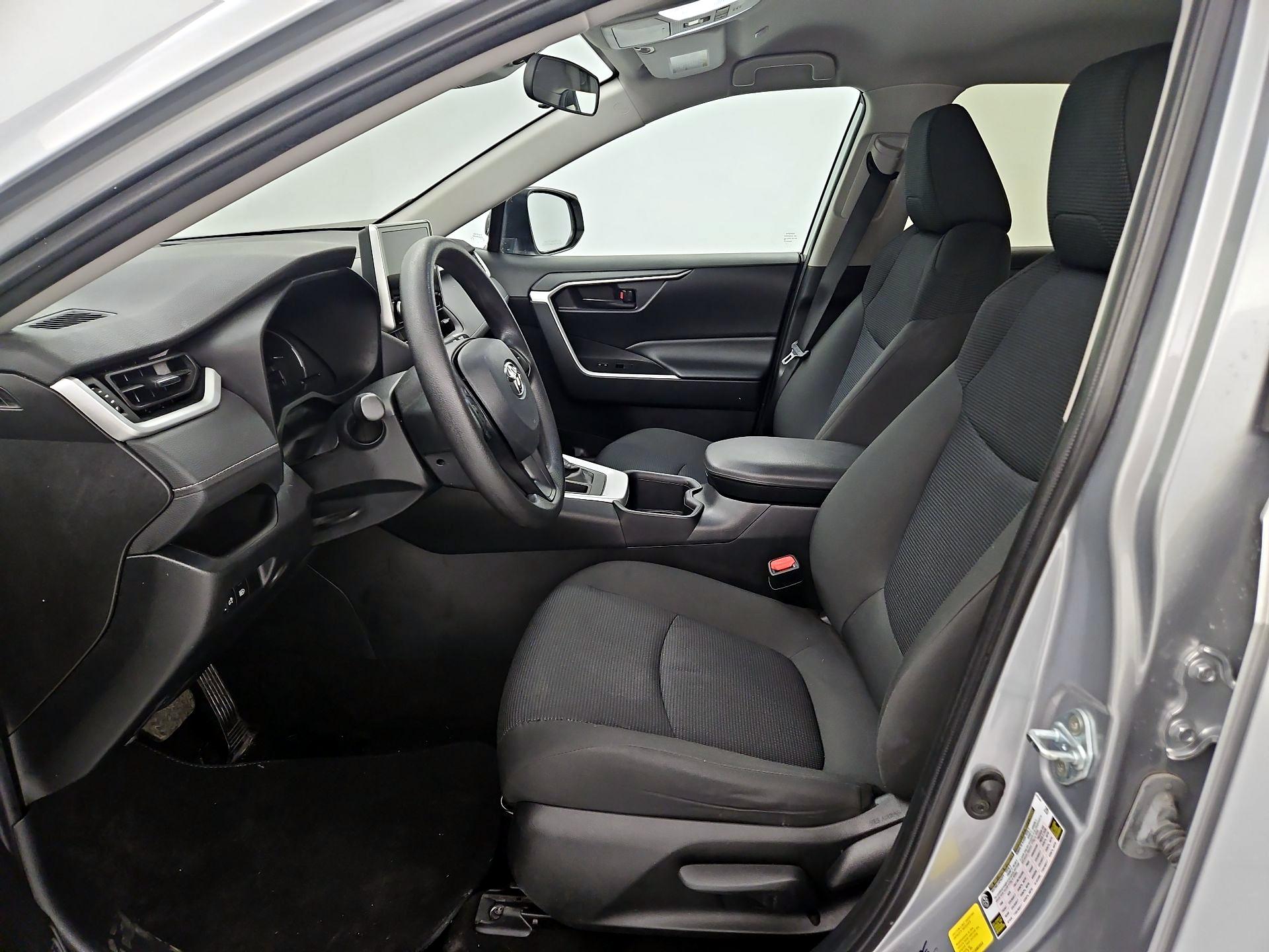 Thumbnail: 2024 Toyota RAV4 - 11