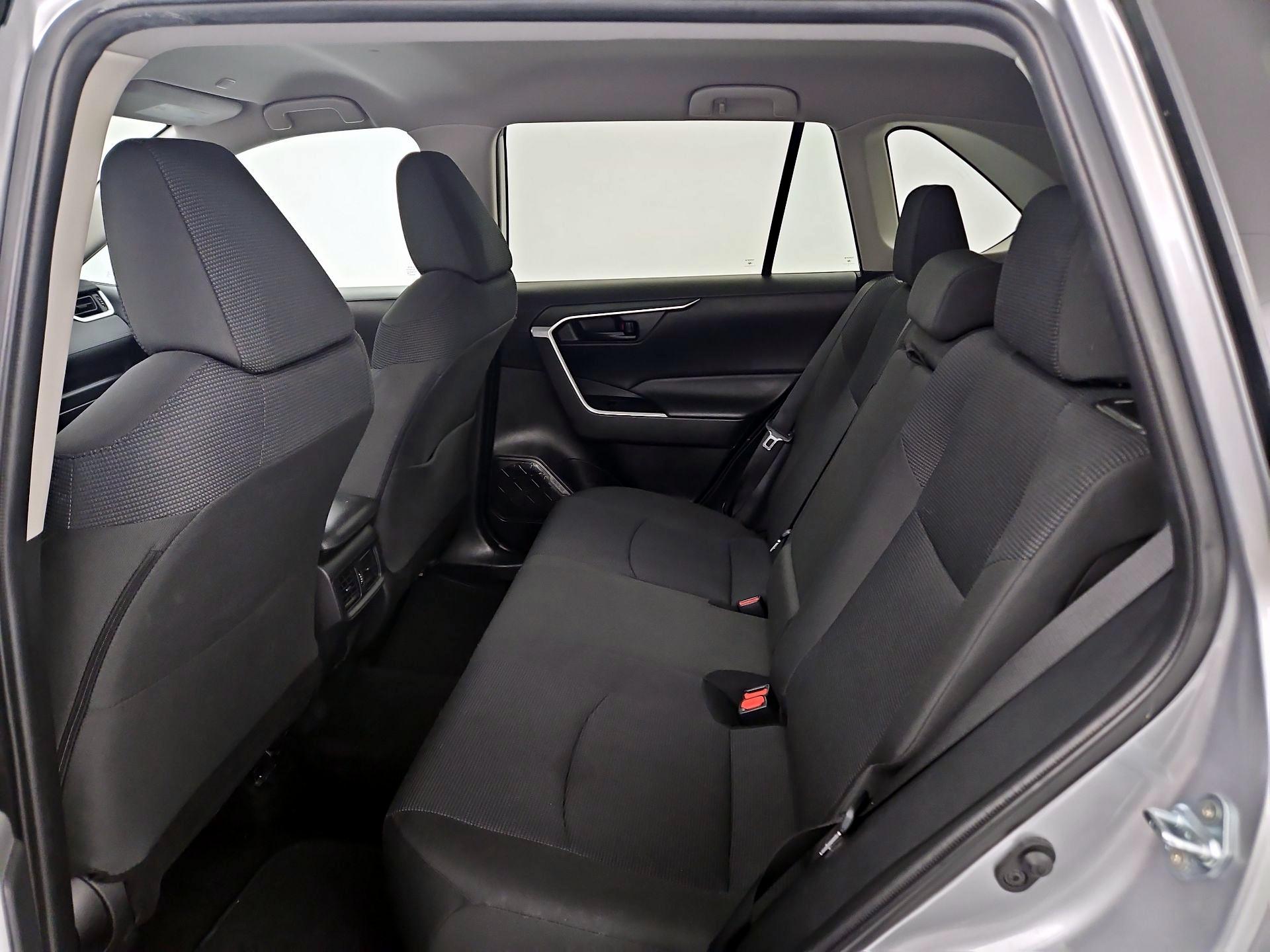 Thumbnail: 2024 Toyota RAV4 - 19