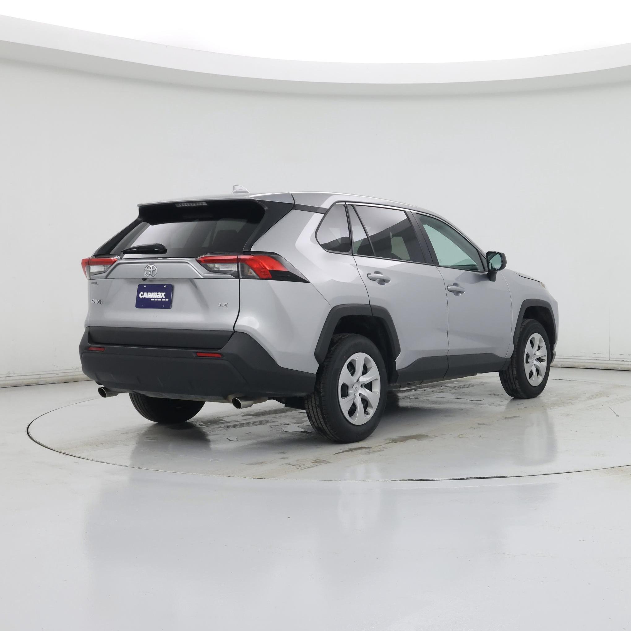 Thumbnail: 2024 Toyota RAV4 - 8