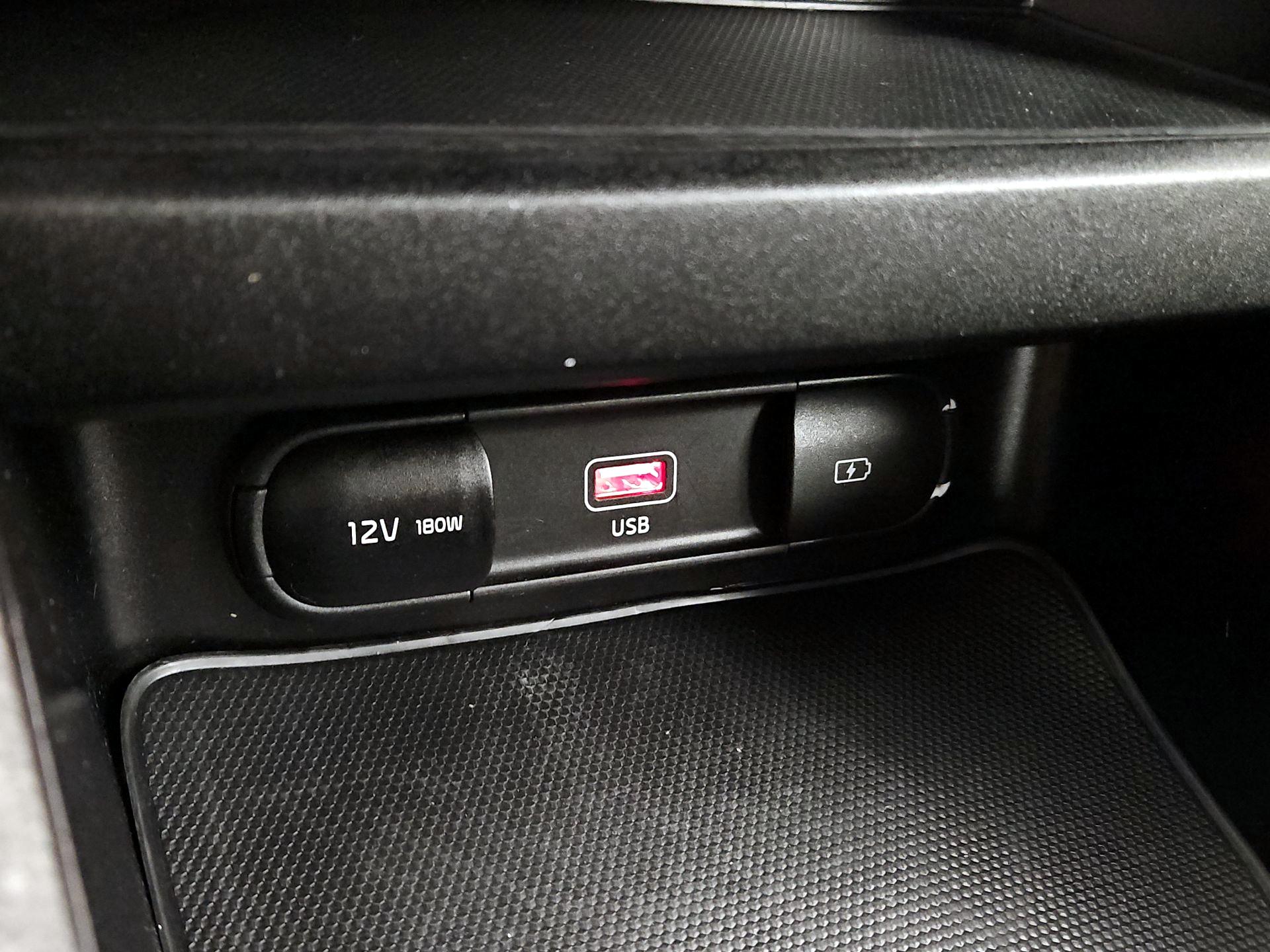 Thumbnail: 2024 Kia Forte - 18