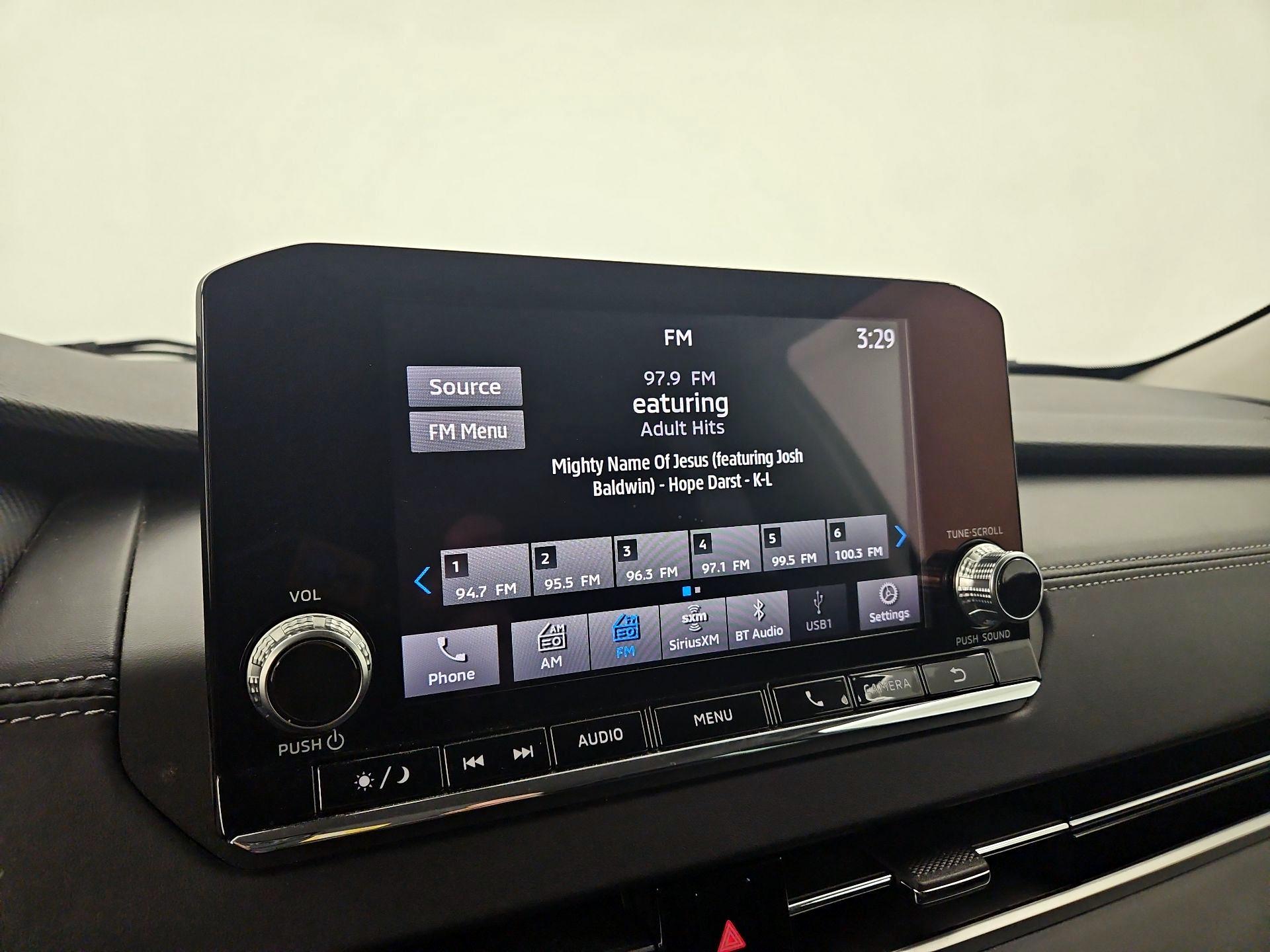 Thumbnail: 2022 Mitsubishi Outlander - 15