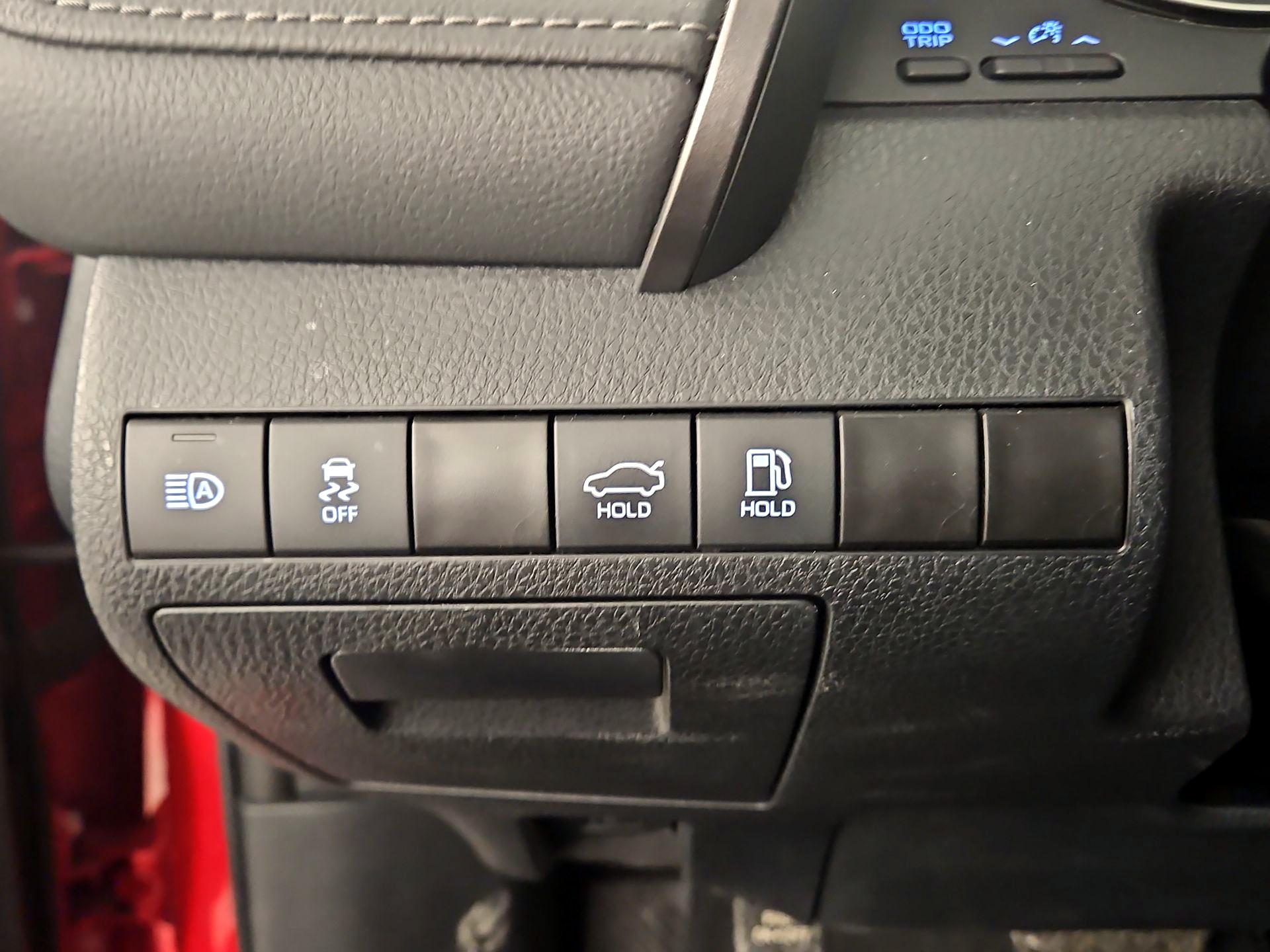 Thumbnail: 2024 Toyota Camry - 13