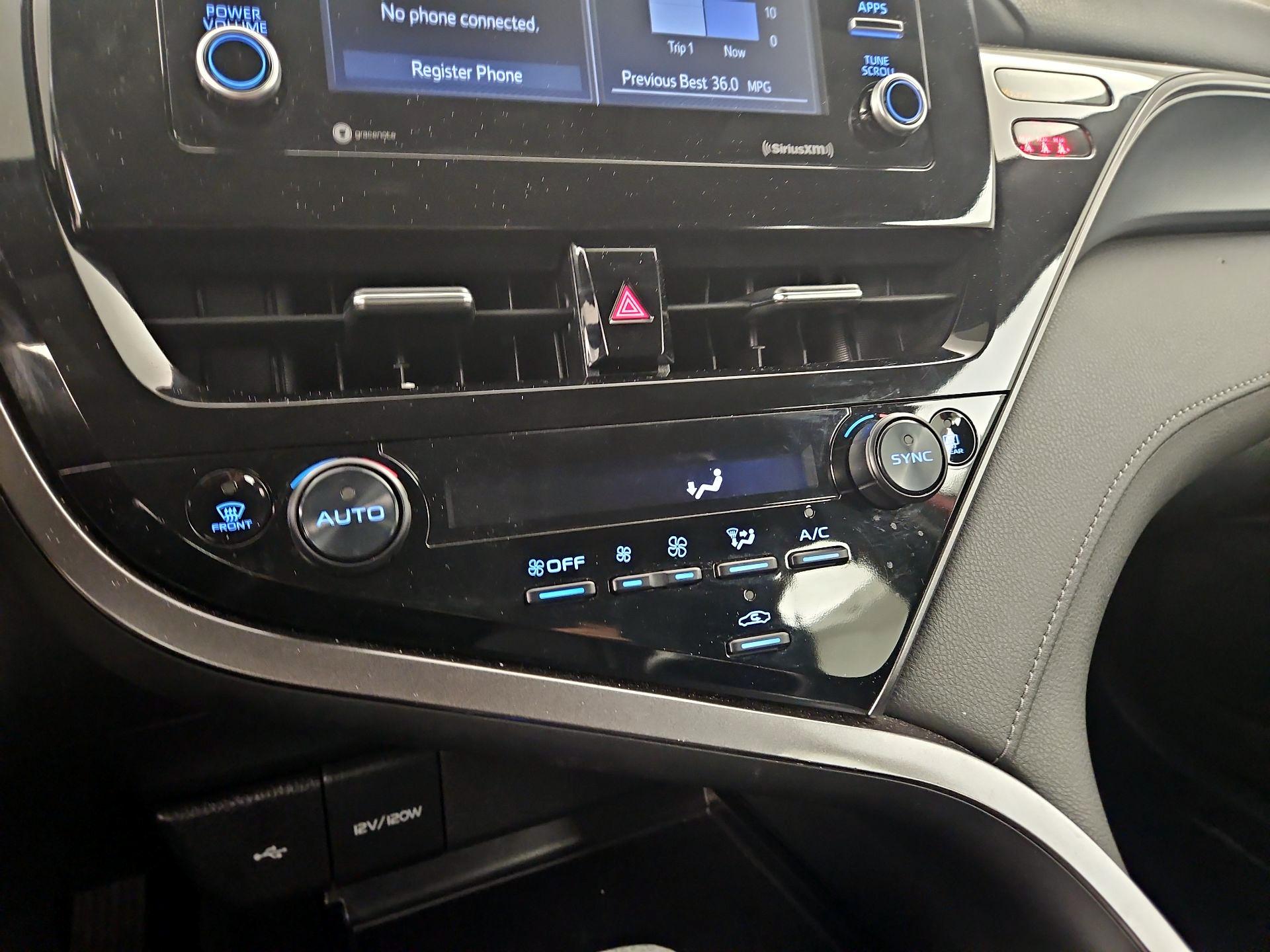 Thumbnail: 2024 Toyota Camry - 16