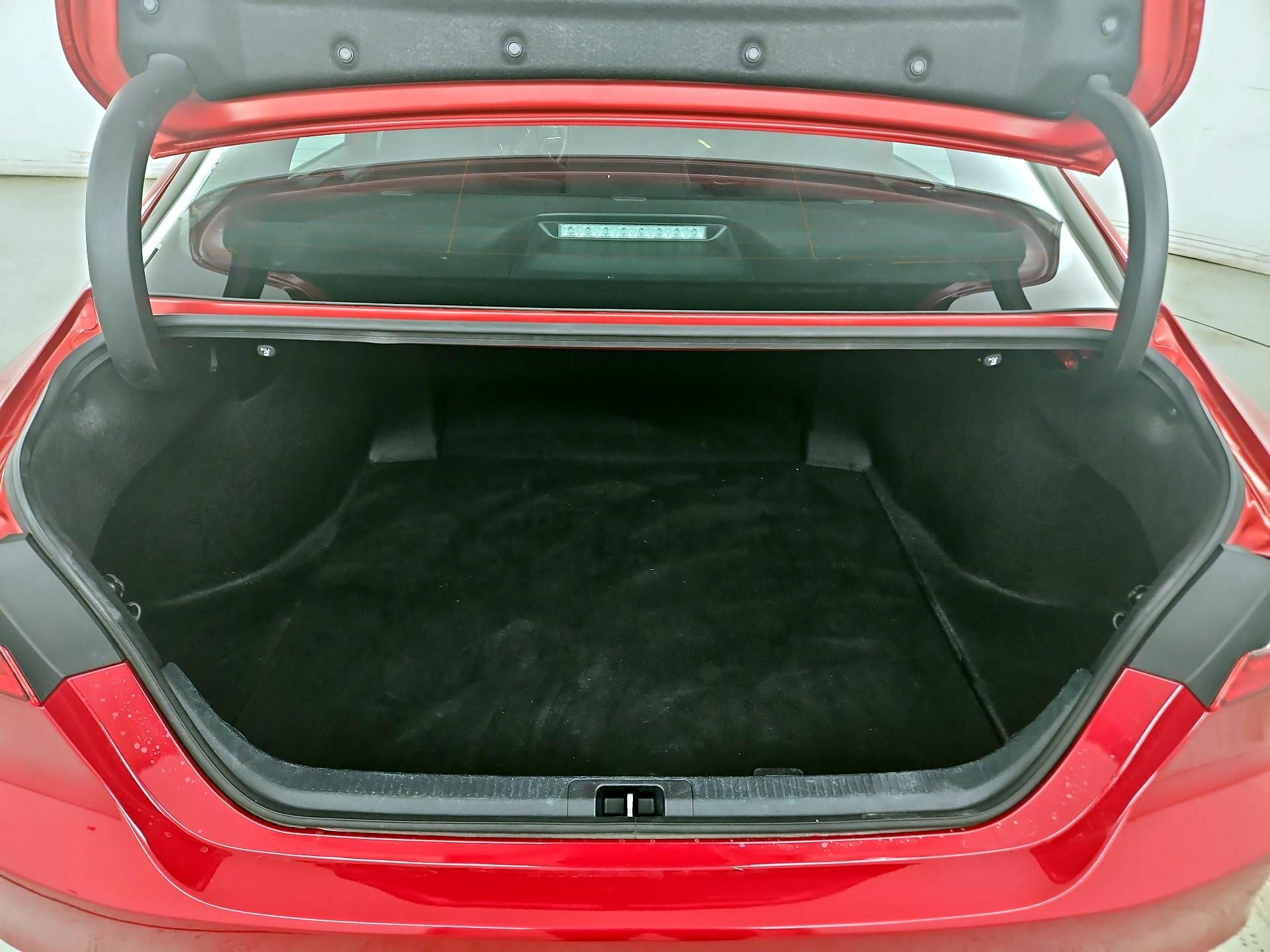 Thumbnail: 2024 Toyota Camry - 20