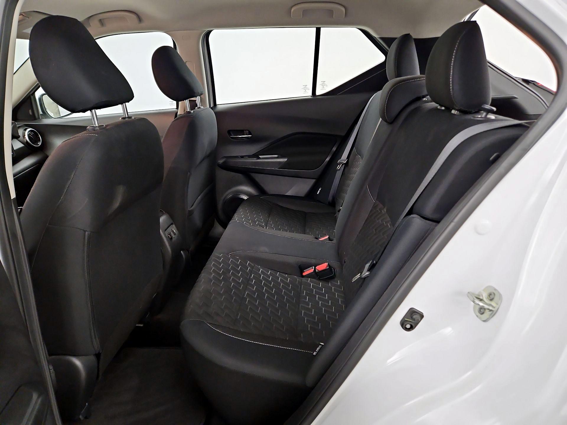 Thumbnail: 2023 Nissan Kicks - 18