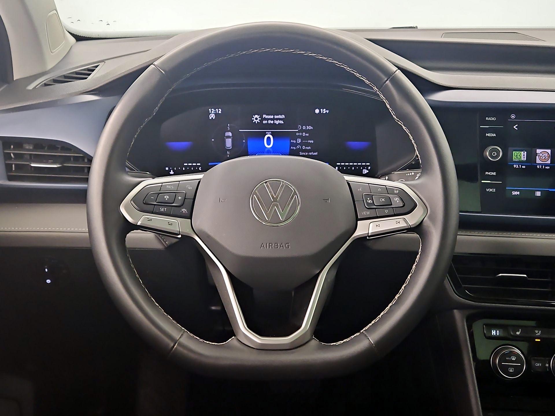 Thumbnail: 2024 Volkswagen Taos - 10