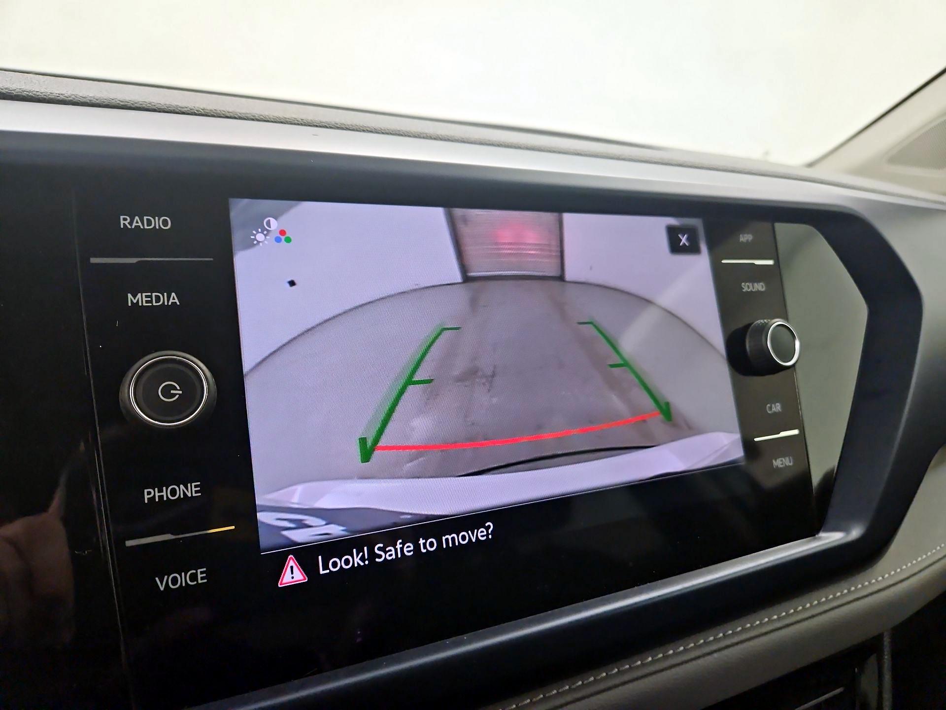 Thumbnail: 2024 Volkswagen Taos - 14