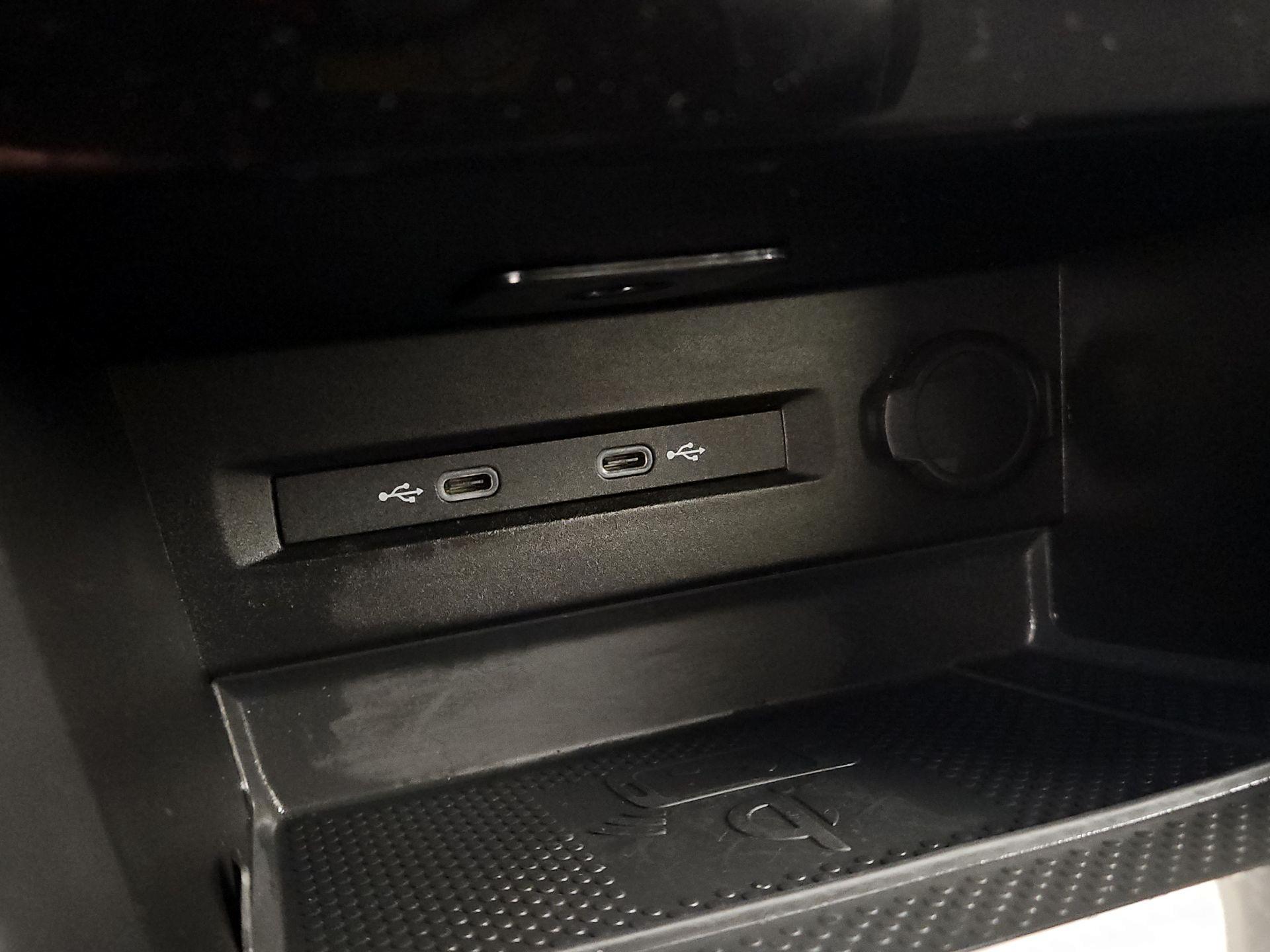 Thumbnail: 2024 Volkswagen Taos - 18