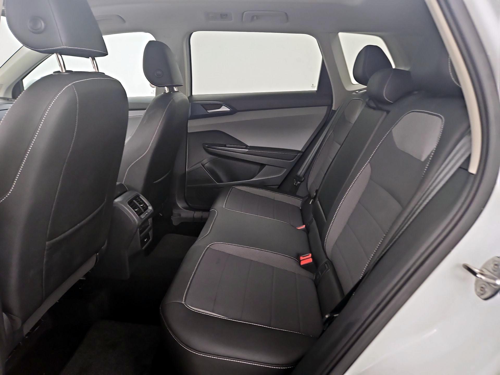 Thumbnail: 2024 Volkswagen Taos - 20