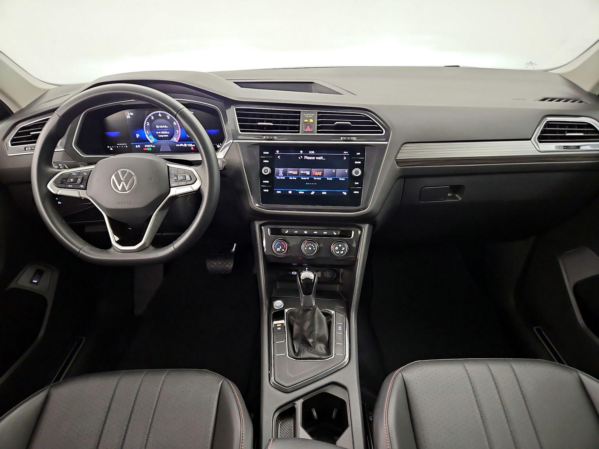 Thumbnail: 2024 Volkswagen Tiguan - 9