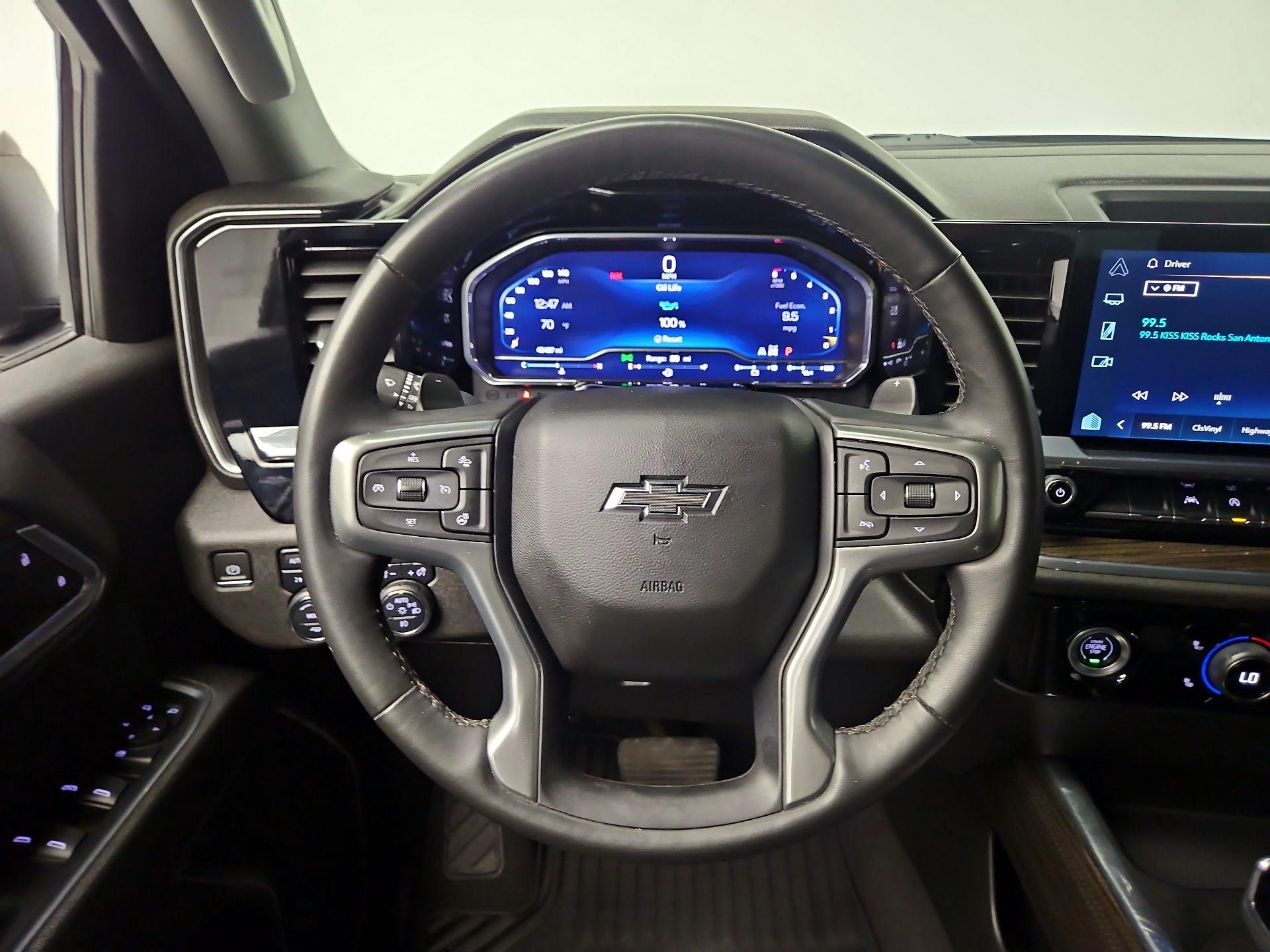 Thumbnail: 2023 Chevrolet Silverado 1500 - 10