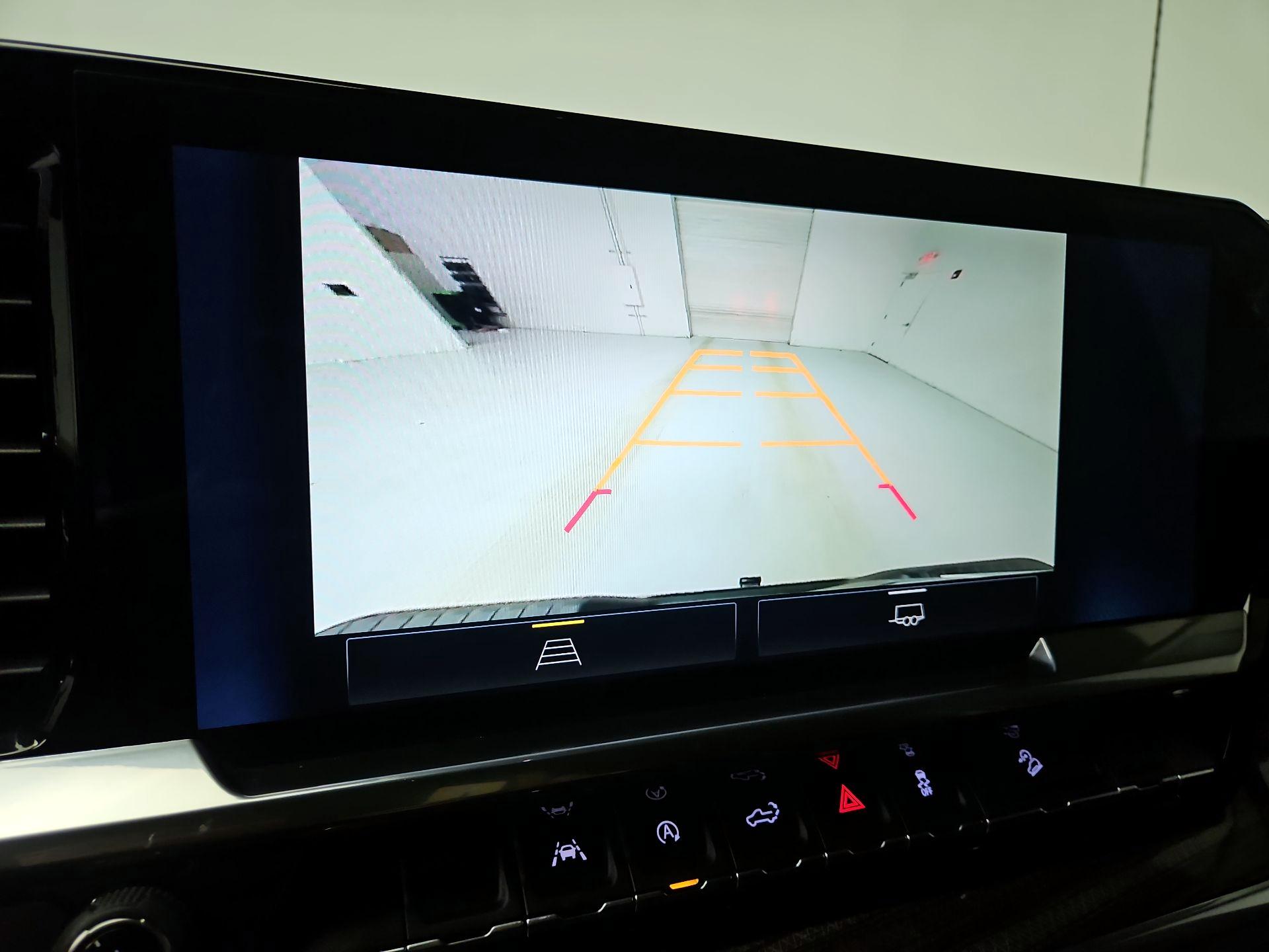 Thumbnail: 2023 Chevrolet Silverado 1500 - 14