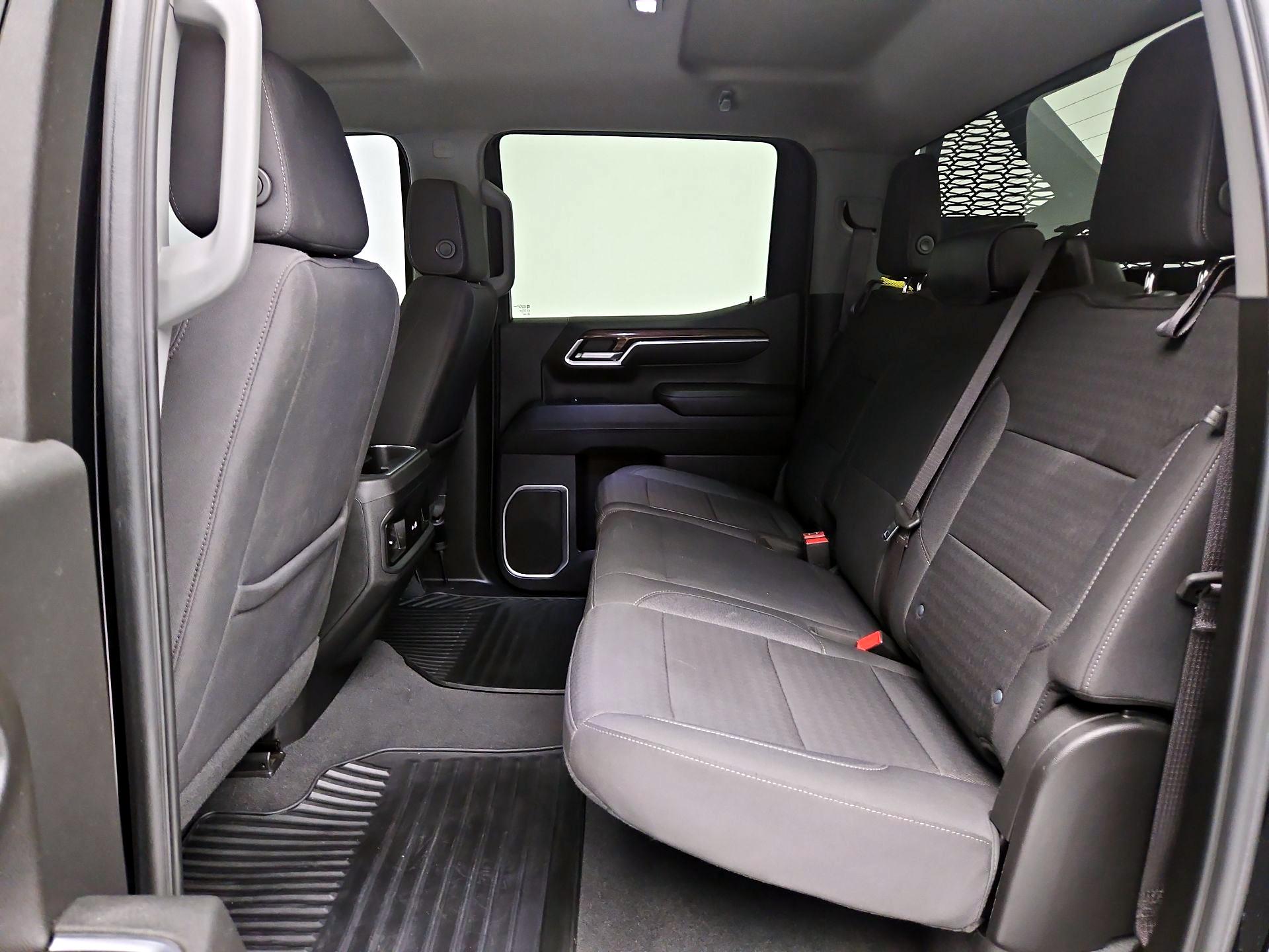 Thumbnail: 2023 Chevrolet Silverado 1500 - 19