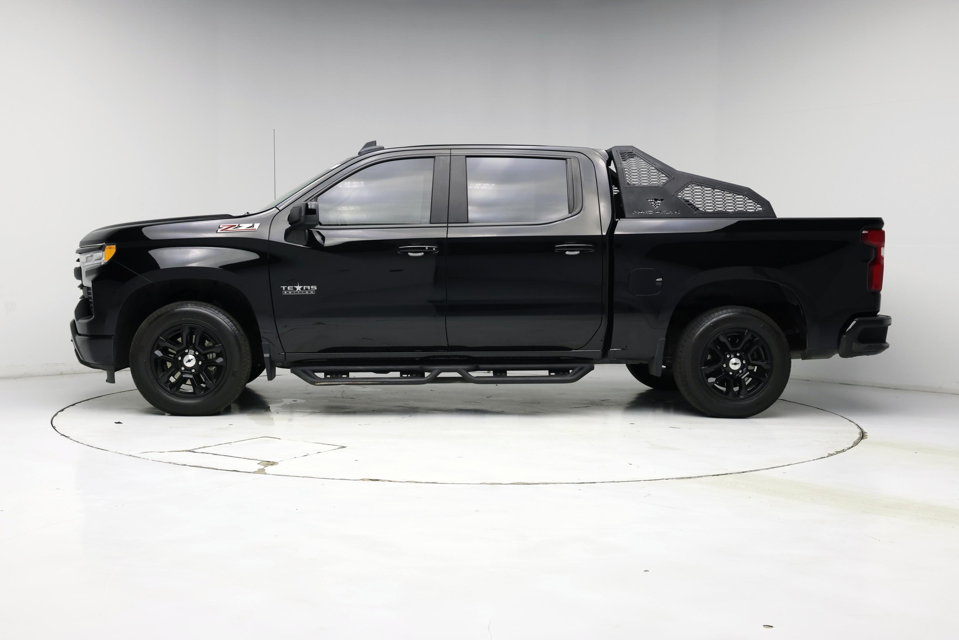 Thumbnail: 2023 Chevrolet Silverado 1500 - 3