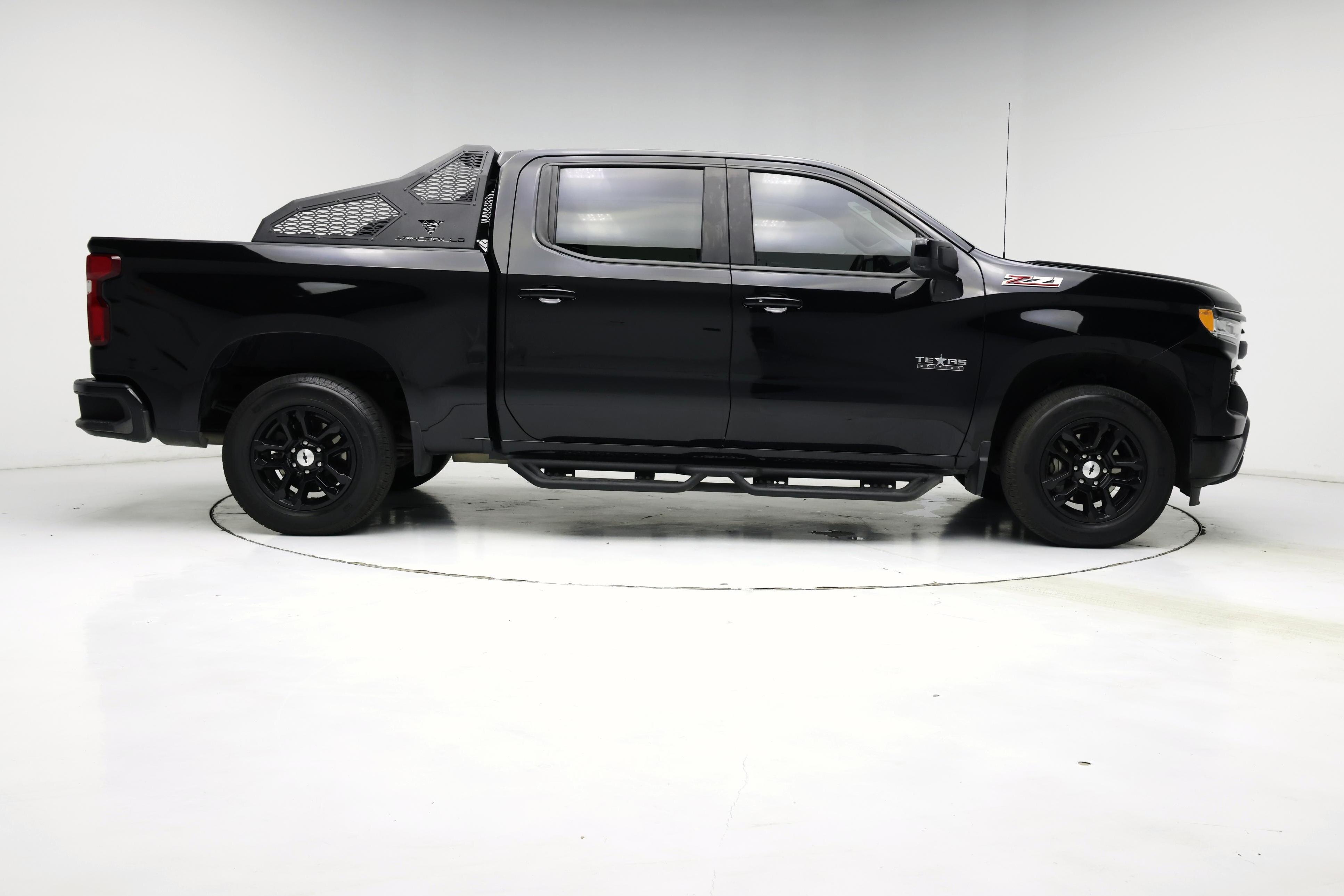 Thumbnail: 2023 Chevrolet Silverado 1500 - 7