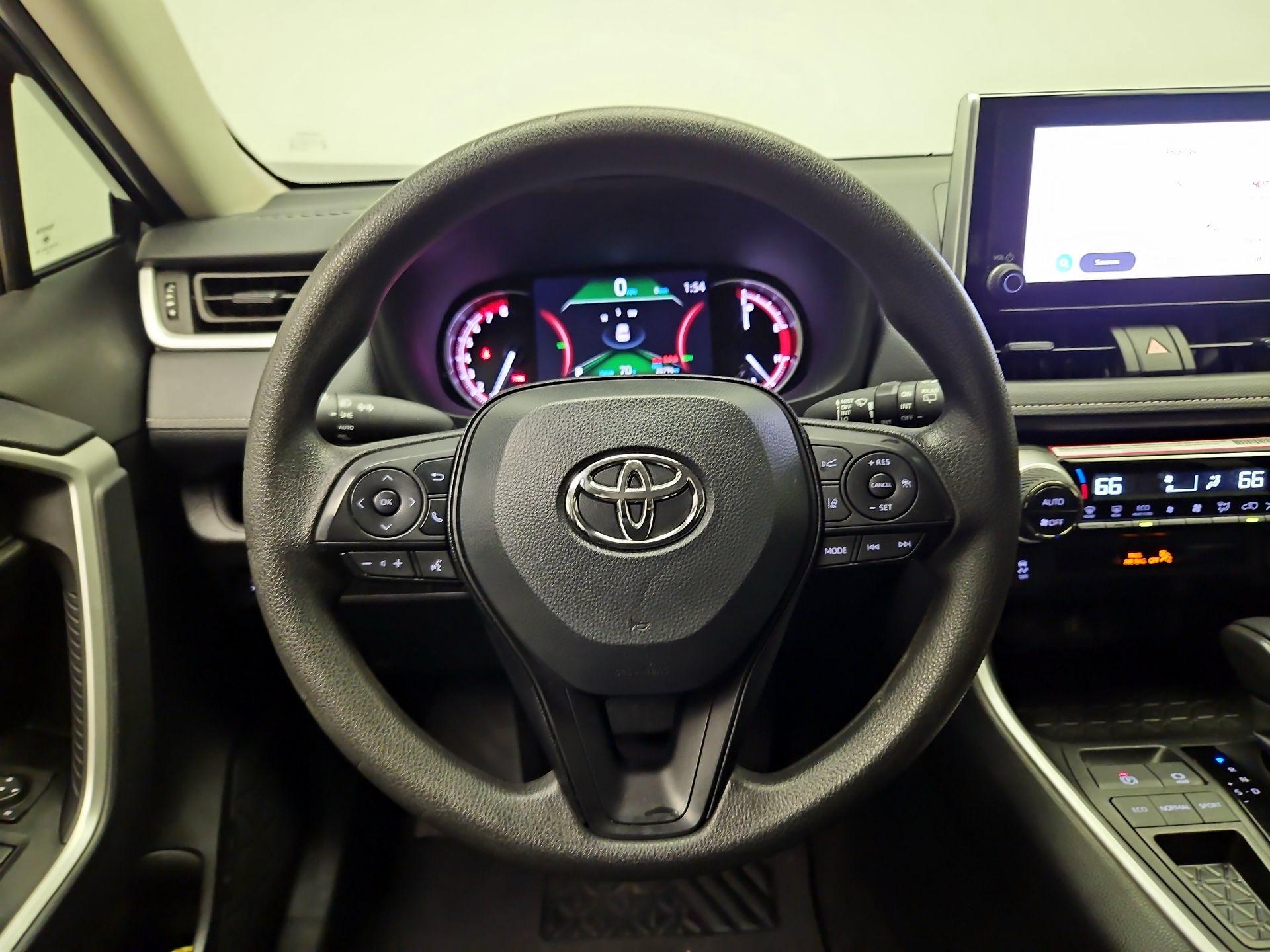 Thumbnail: 2024 Toyota RAV4 - 10