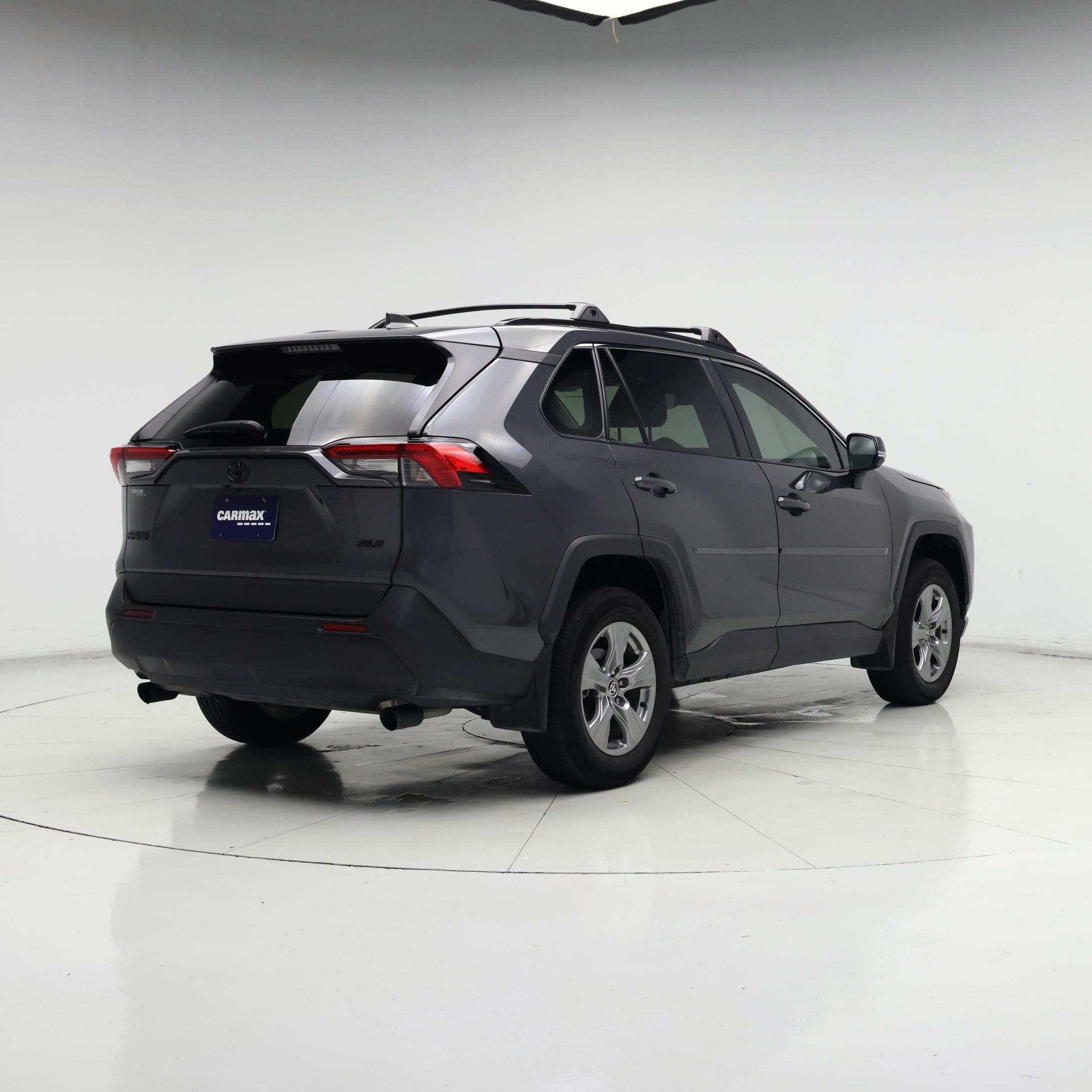 Thumbnail: 2024 Toyota RAV4 - 8