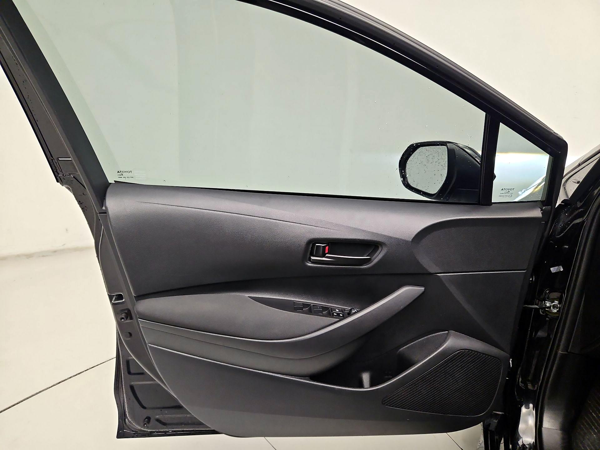 Thumbnail: 2025 Toyota Corolla - 12