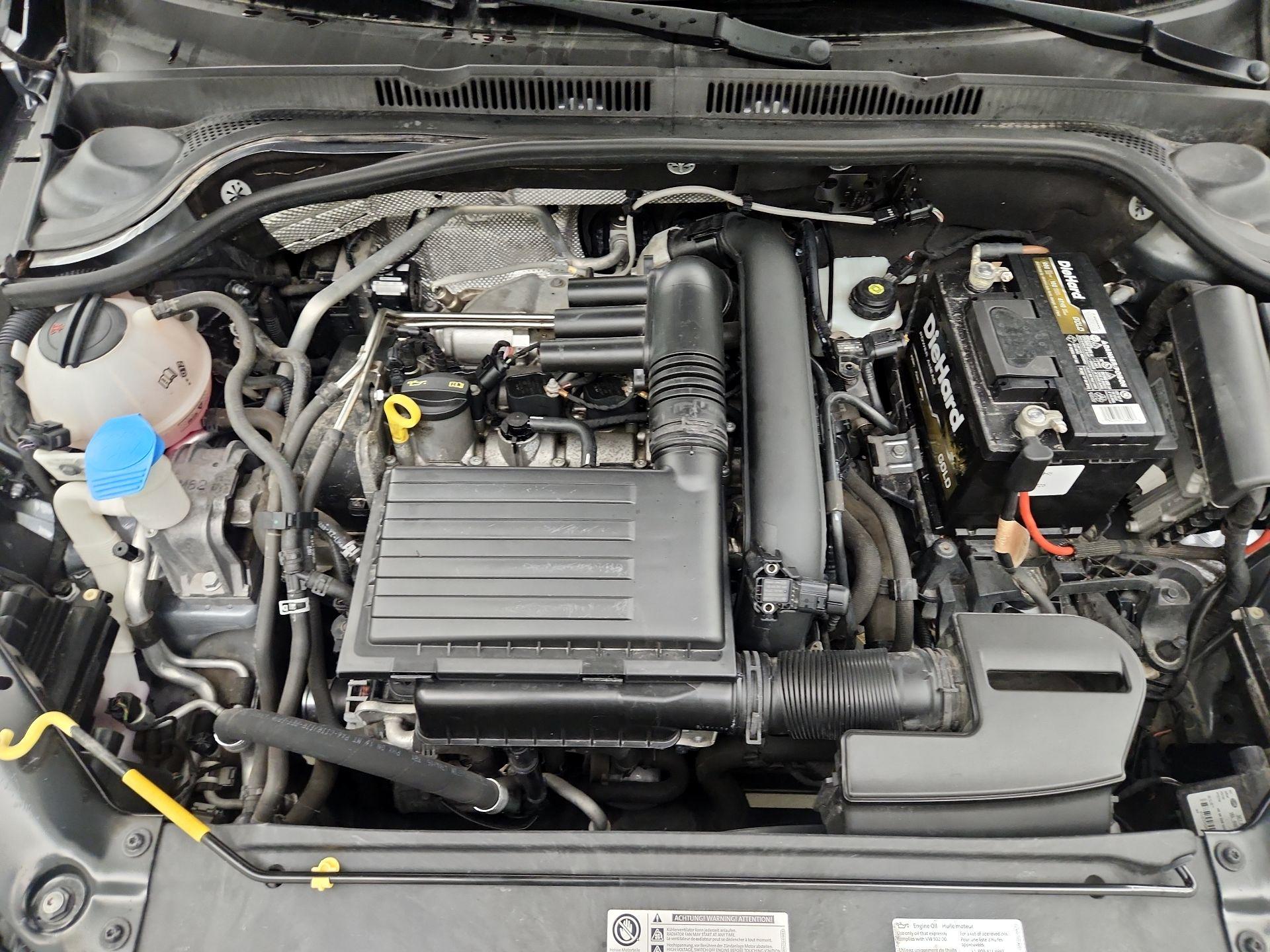 Thumbnail: 2016 Volkswagen Jetta - 20