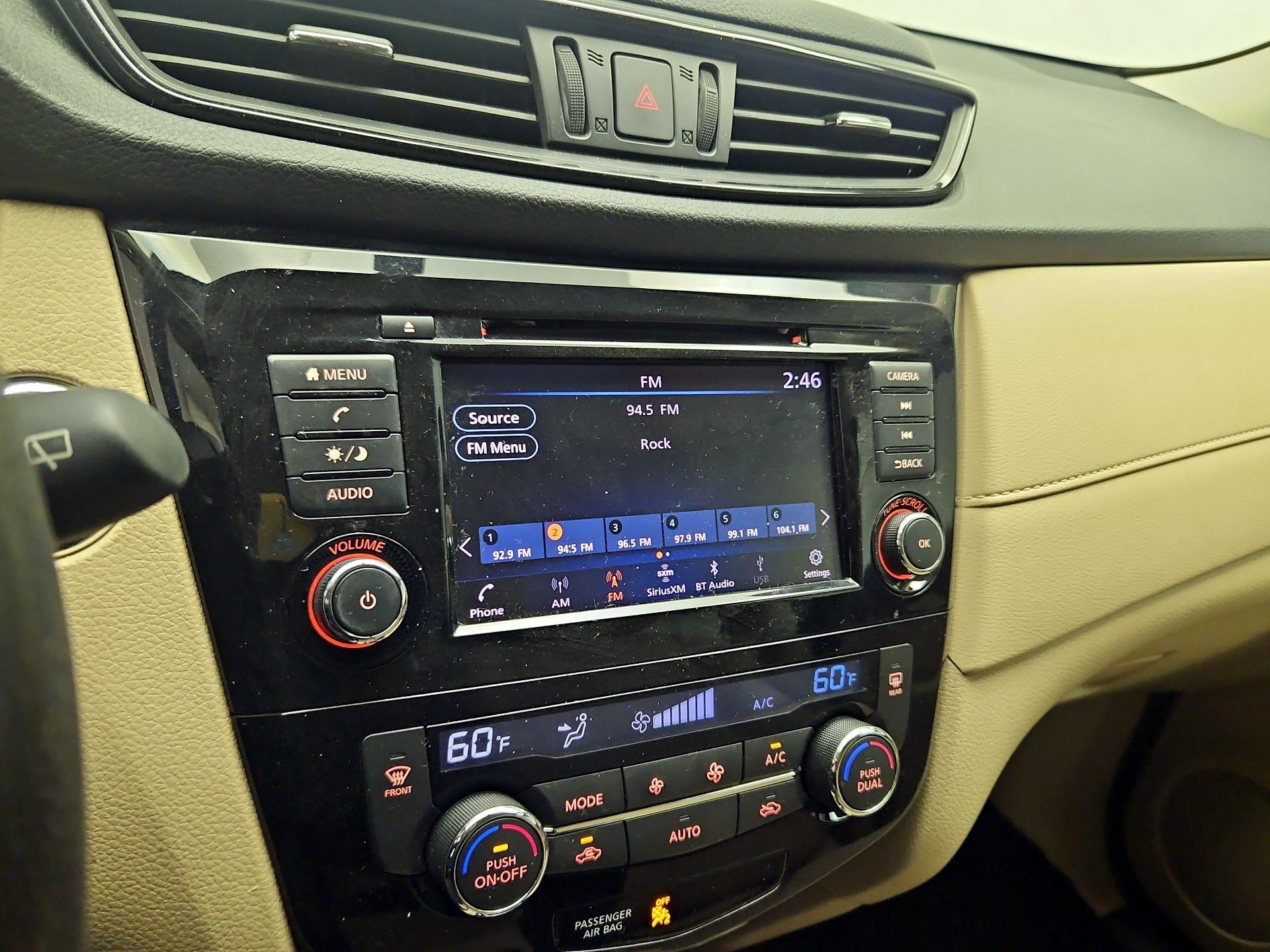 Thumbnail: 2018 Nissan Rogue - 15