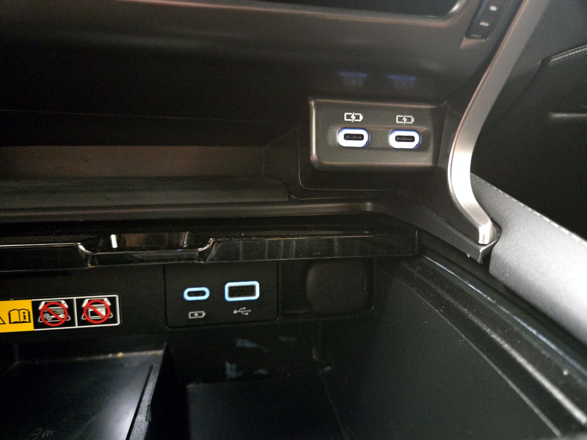 Thumbnail: 2024 Lexus RX - 18