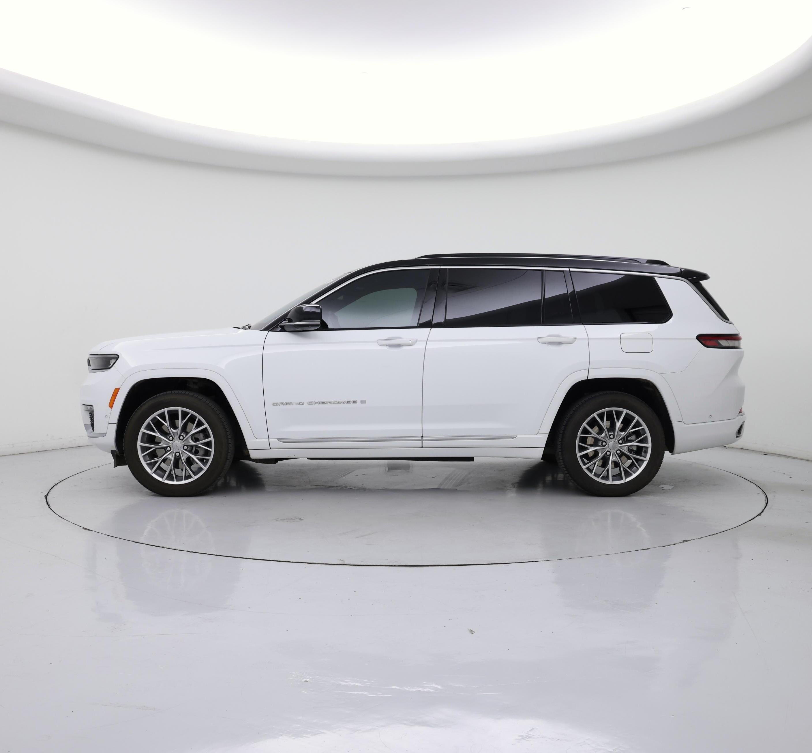 Thumbnail: 2025 Jeep Grand Cherokee L - 3